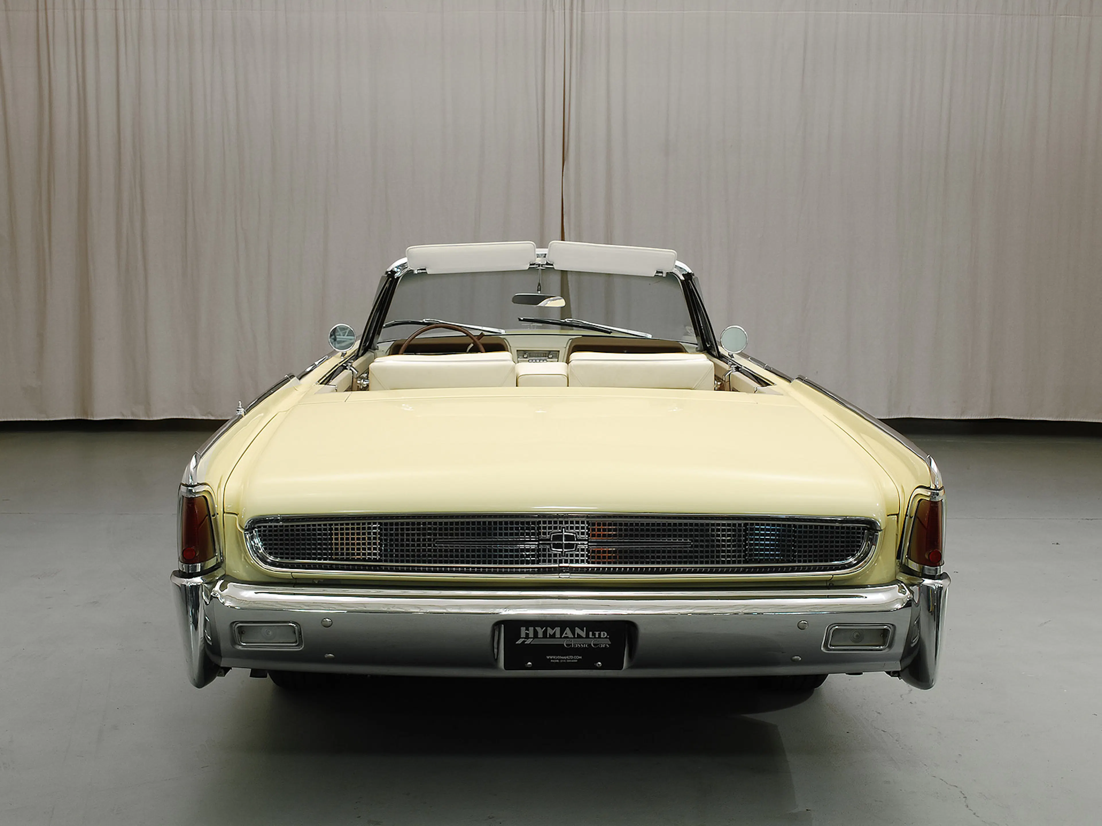 1961 Lincoln Continental 4dr Convertible Courtesy of Hyman Ltd.