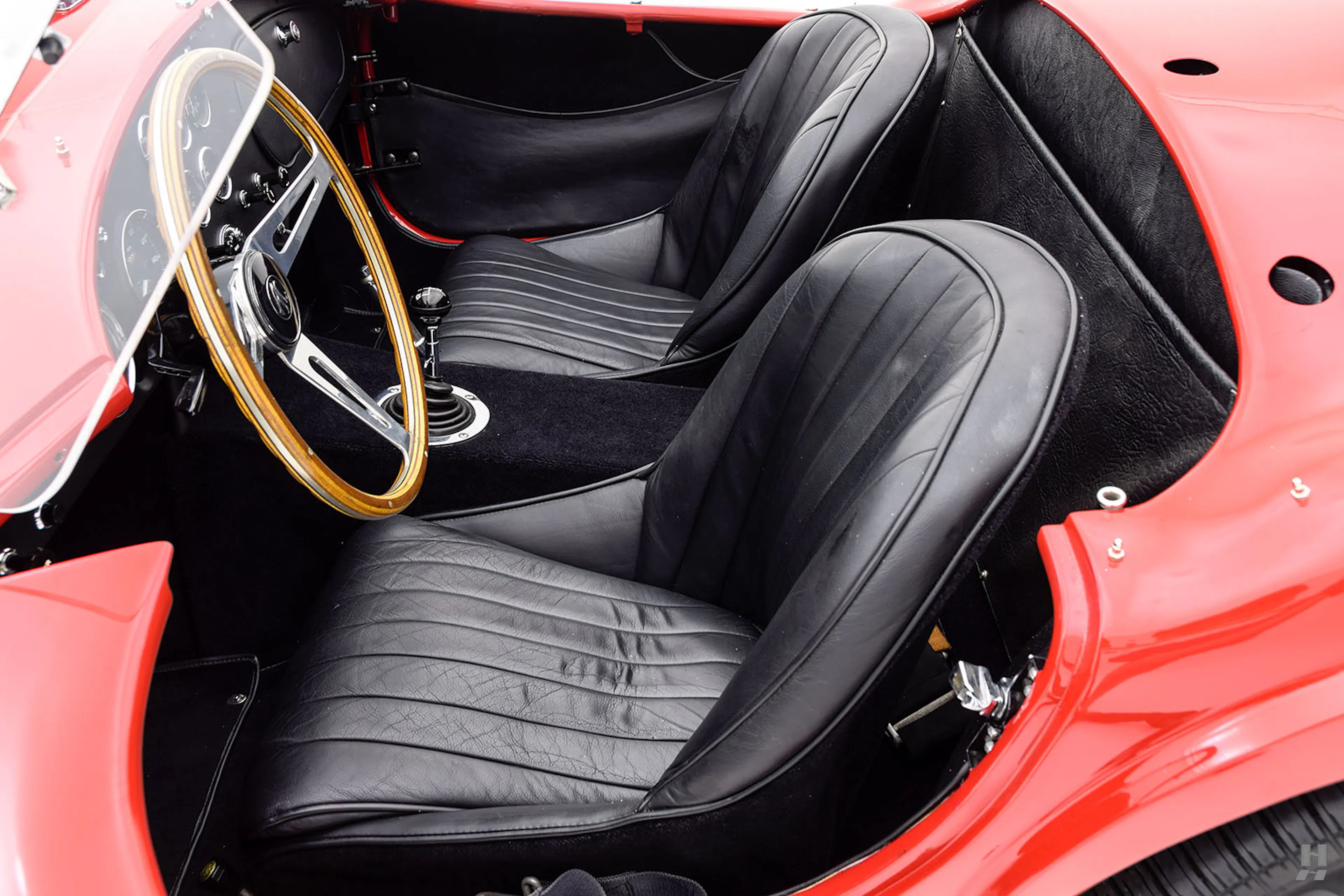 1963 Shelby Cobra 289 R&P 2dr Roadster Courtesy of Hyman Ltd.