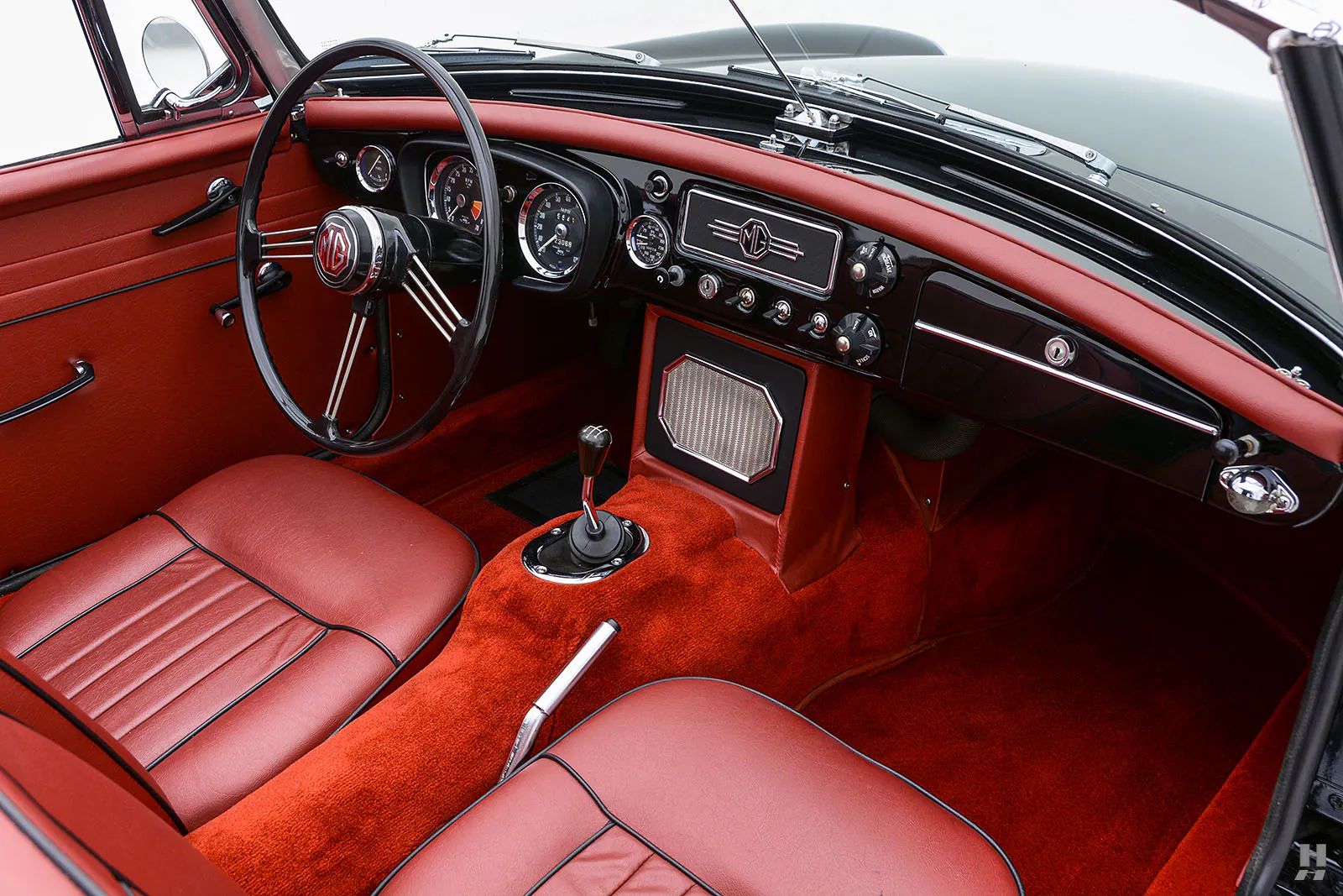 1963 MG MGB Mk I 2dr Roadster Courtesy of Hyman Ltd.