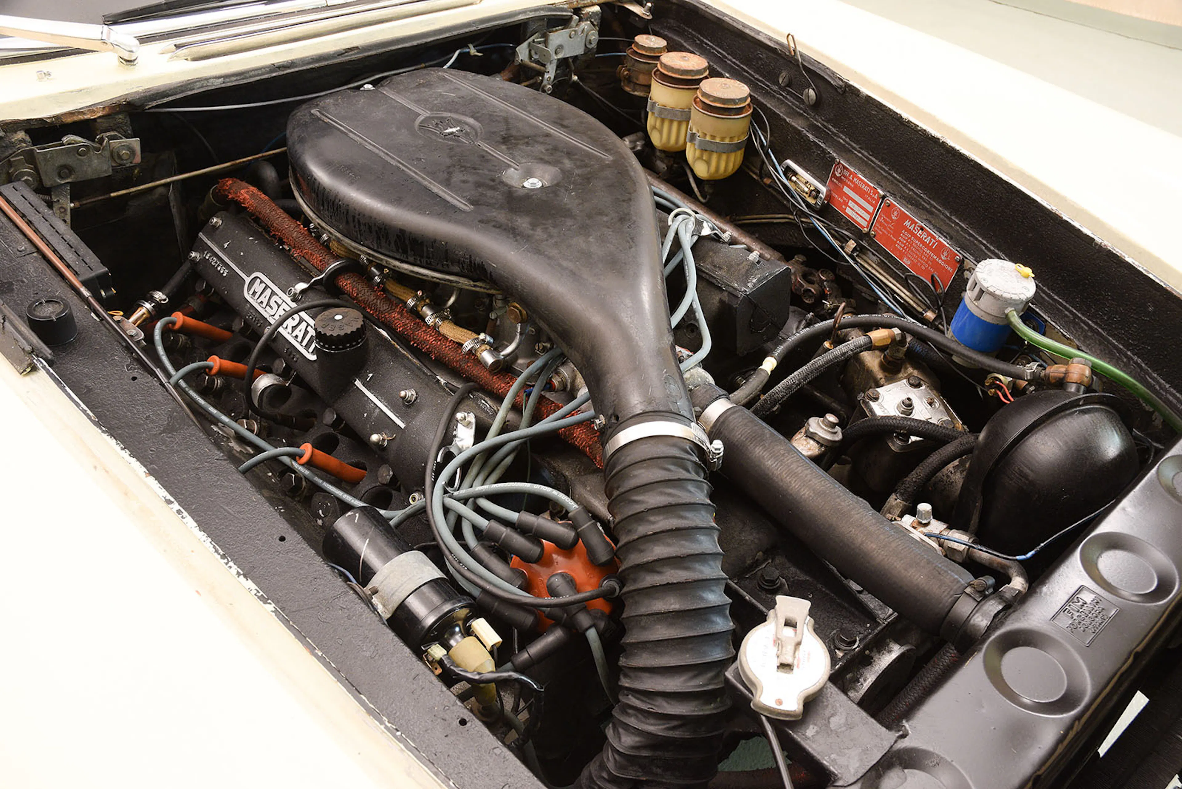 1967 Maserati Quattroporte 4dr Sedan Courtesy of Hyman Ltd.