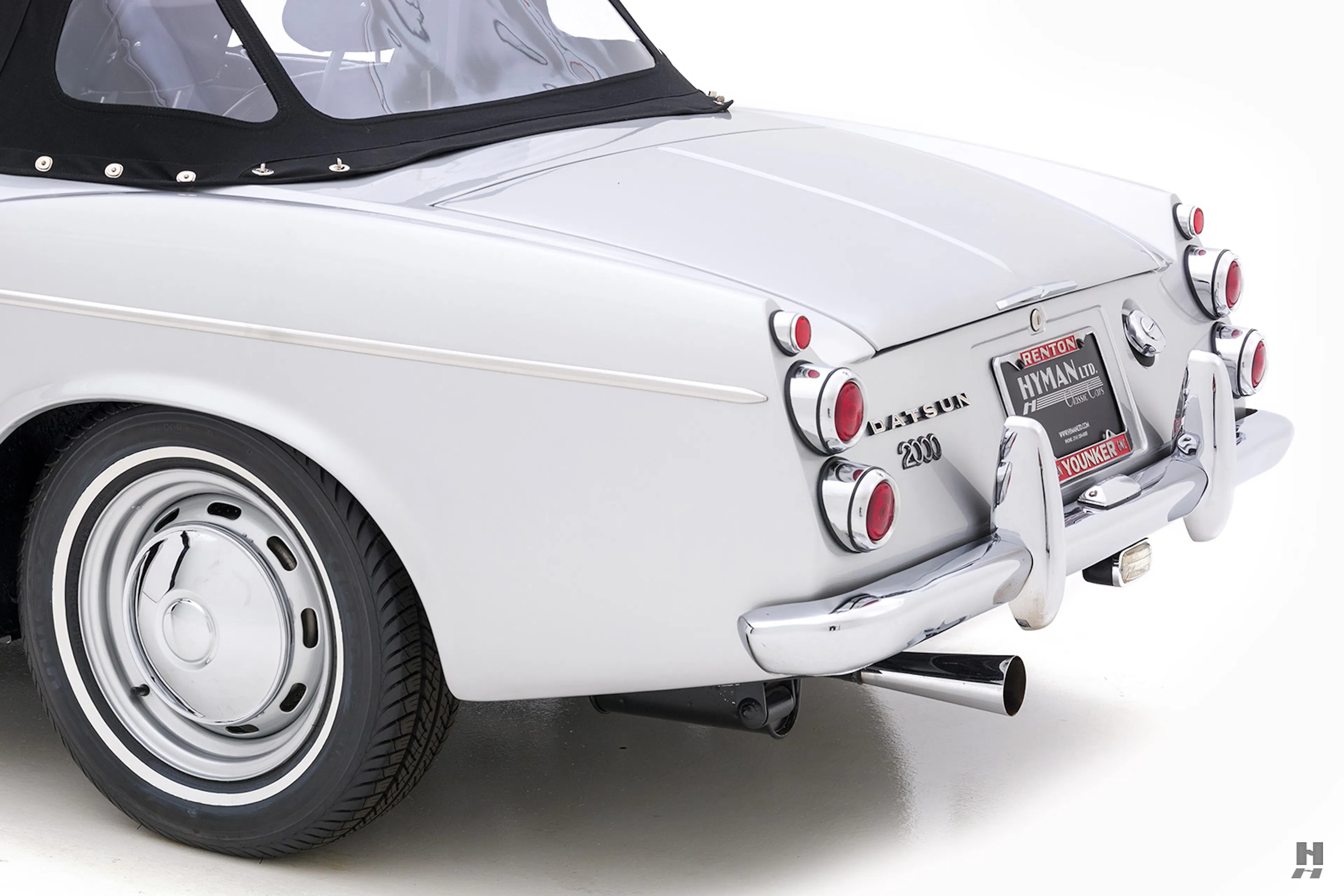 1967 Datsun 2000 2dr Convertible Courtesy of Hyman Ltd.