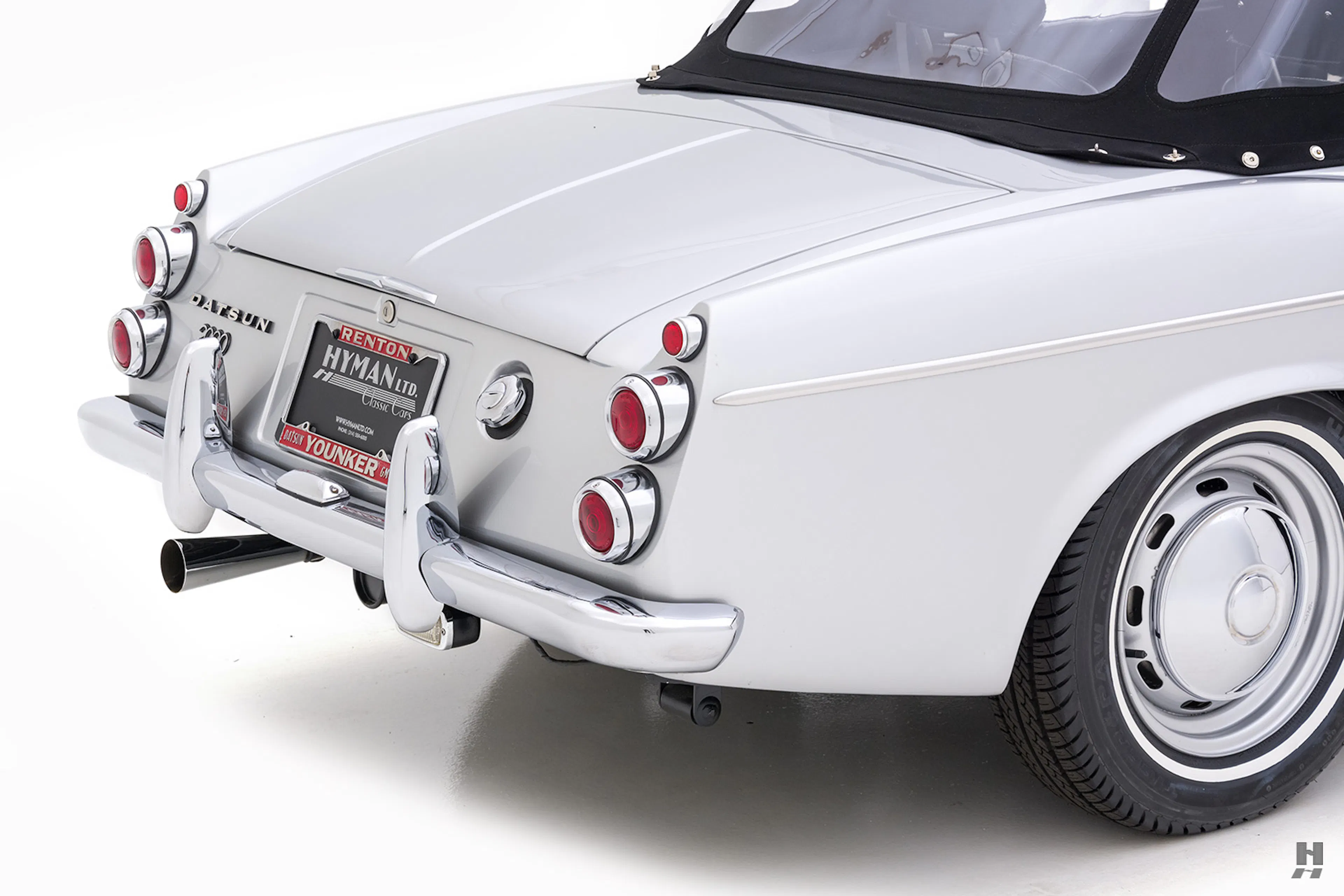 1967 Datsun 2000 2dr Convertible Courtesy of Hyman Ltd.