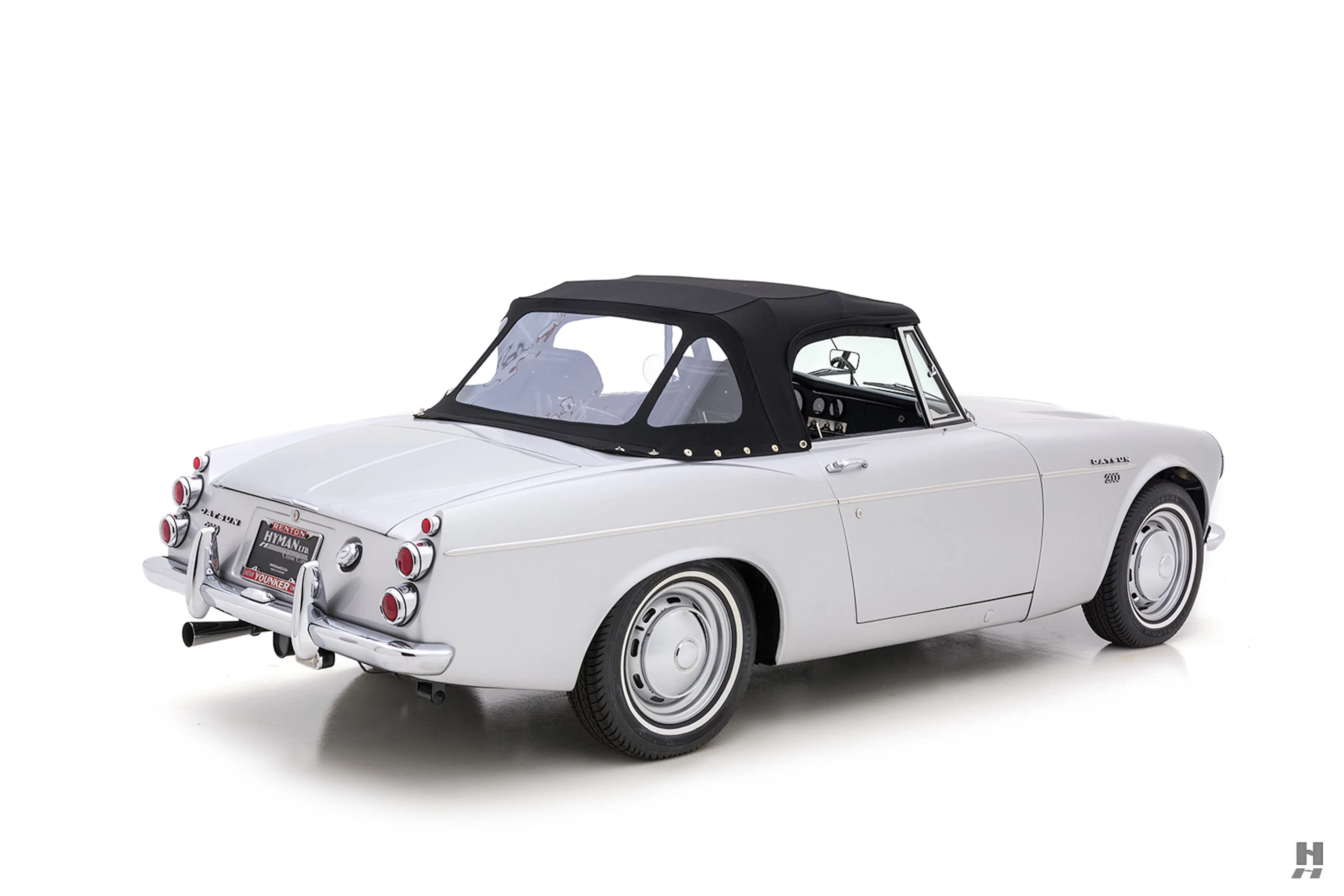 1967 Datsun 2000 2dr Convertible Courtesy of Hyman Ltd.