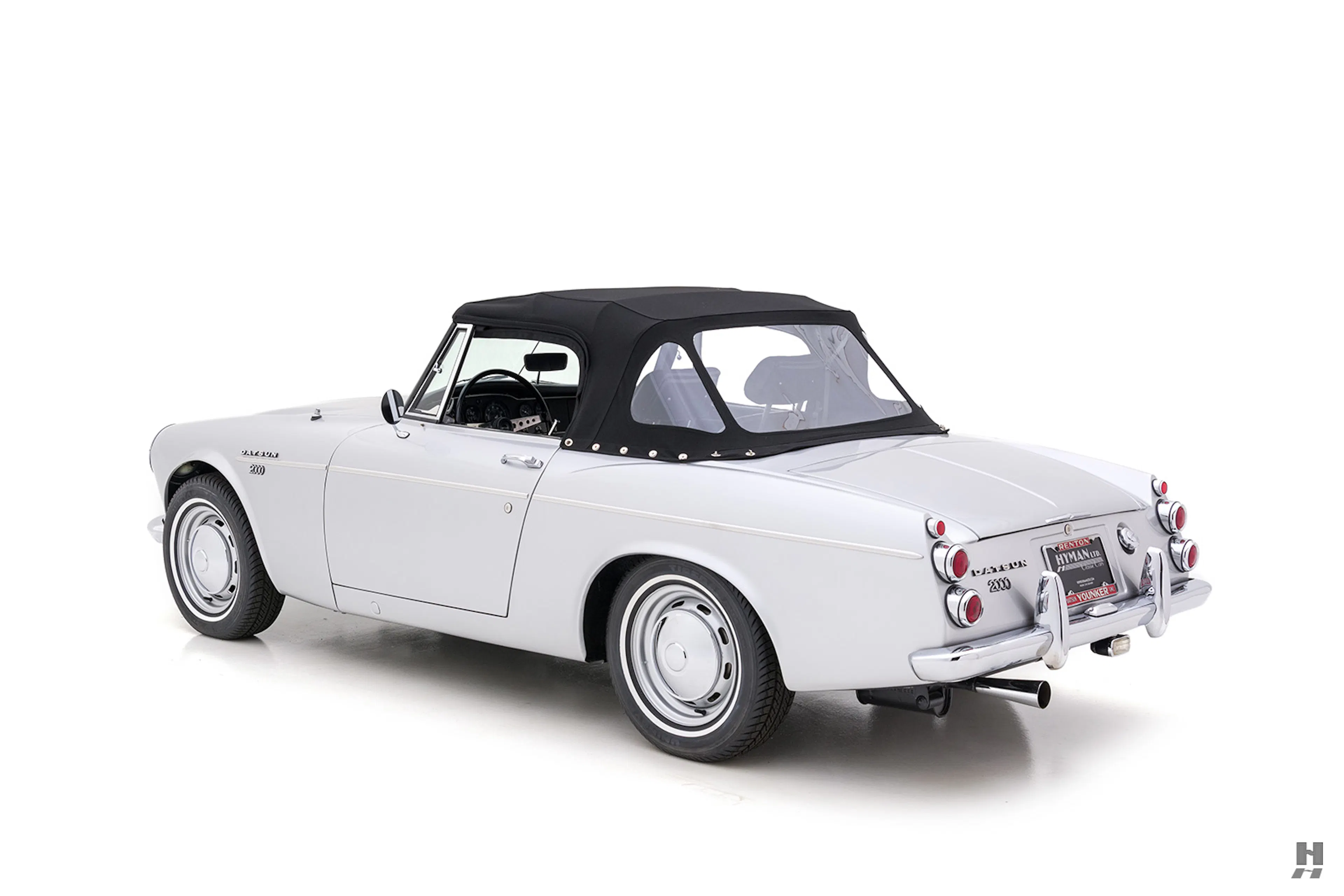 1967 Datsun 2000 2dr Convertible Courtesy of Hyman Ltd.