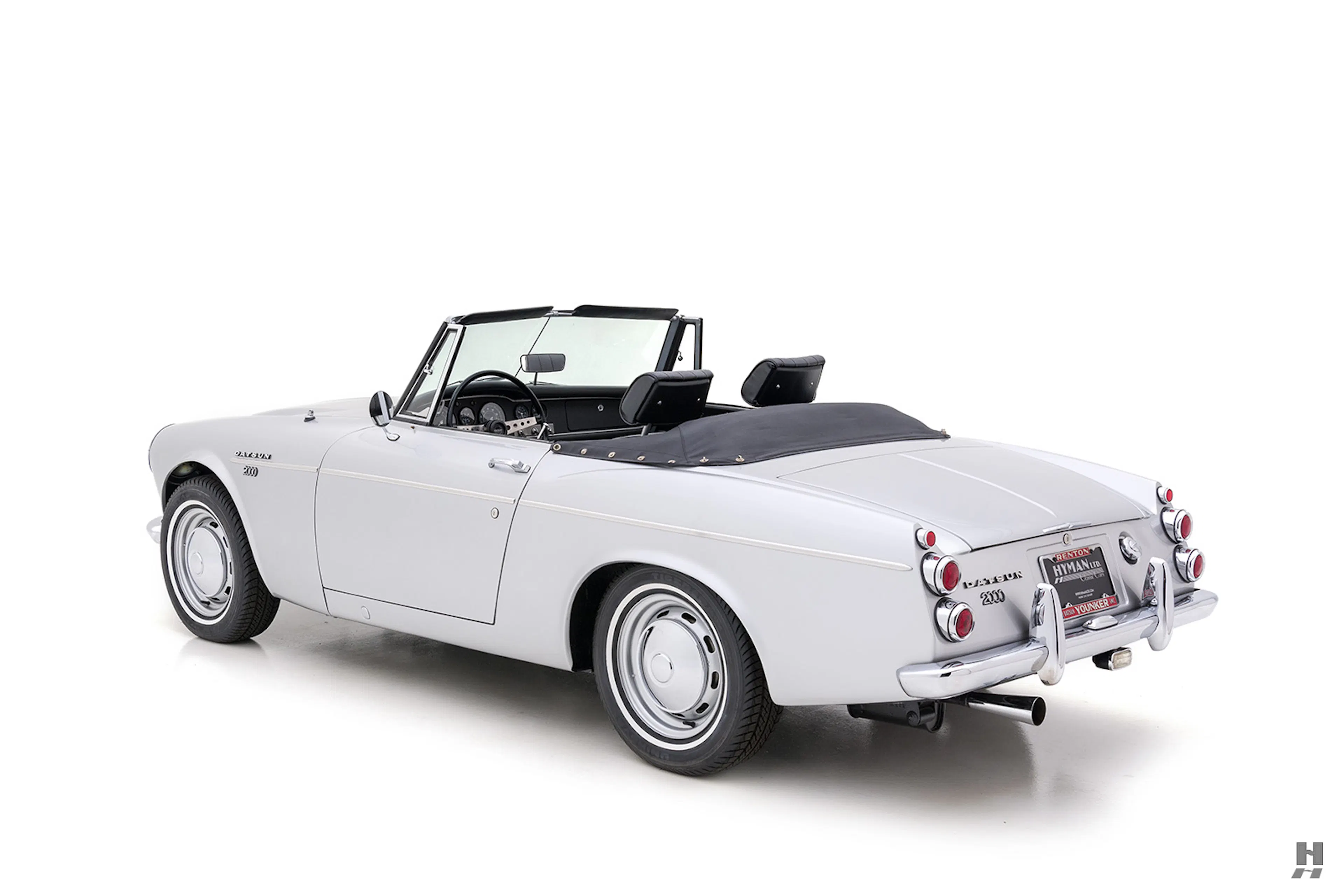 1967 Datsun 2000 2dr Convertible Courtesy of Hyman Ltd.