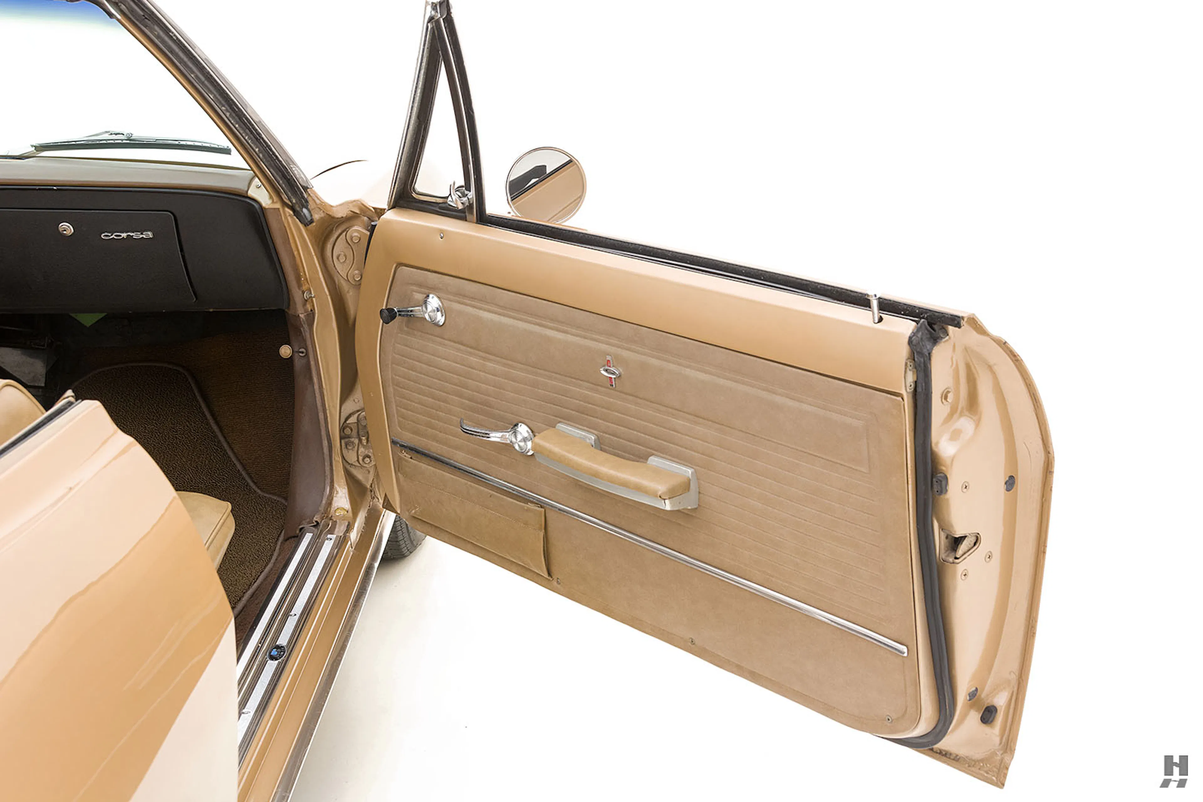 1965 Chevrolet Corvair Corsa 2dr Convertible Courtesy of Hyman Ltd.