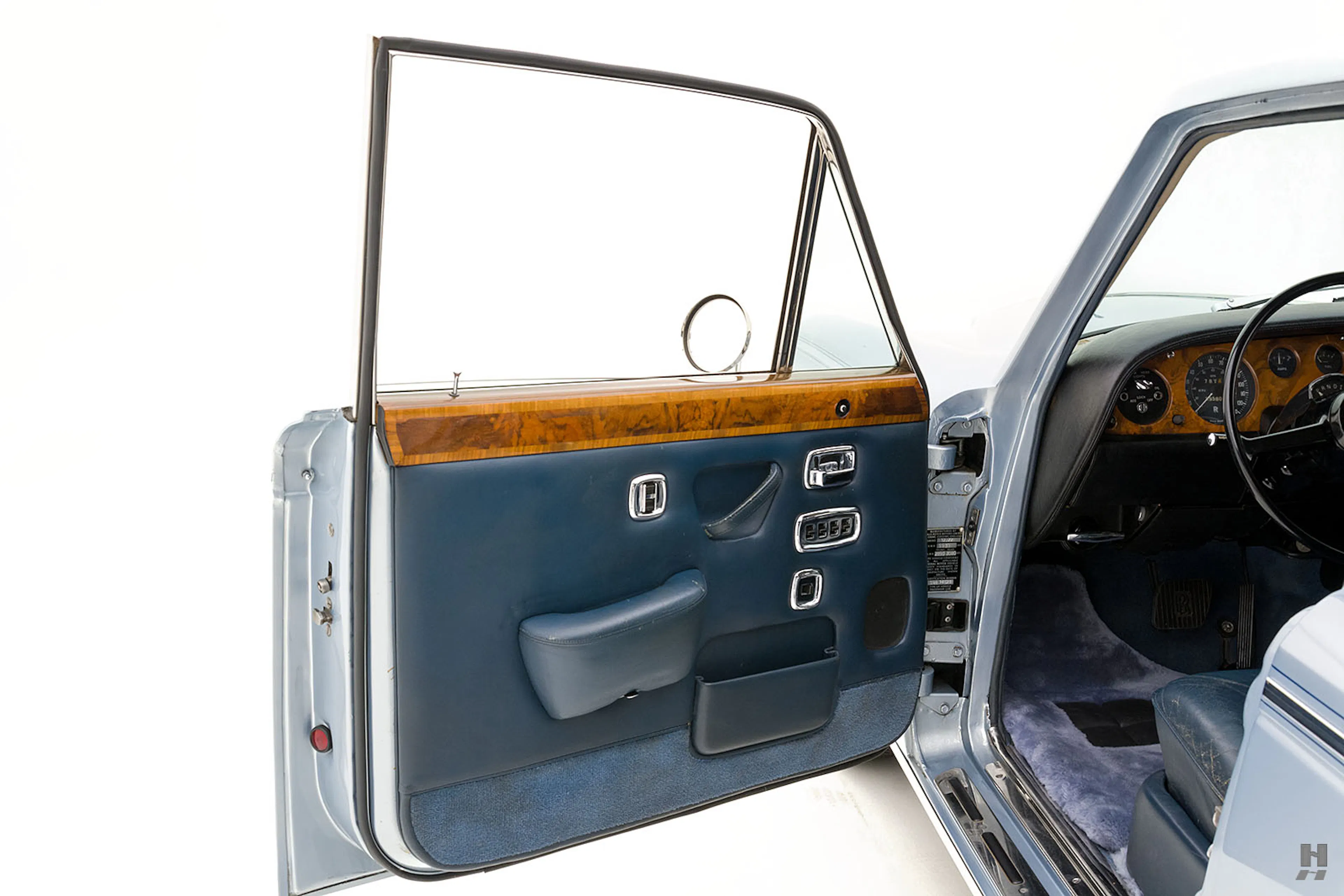 1972 Rolls-Royce Silver Shadow Standard Steel 4dr Sedan Courtesy of Hyman Ltd.