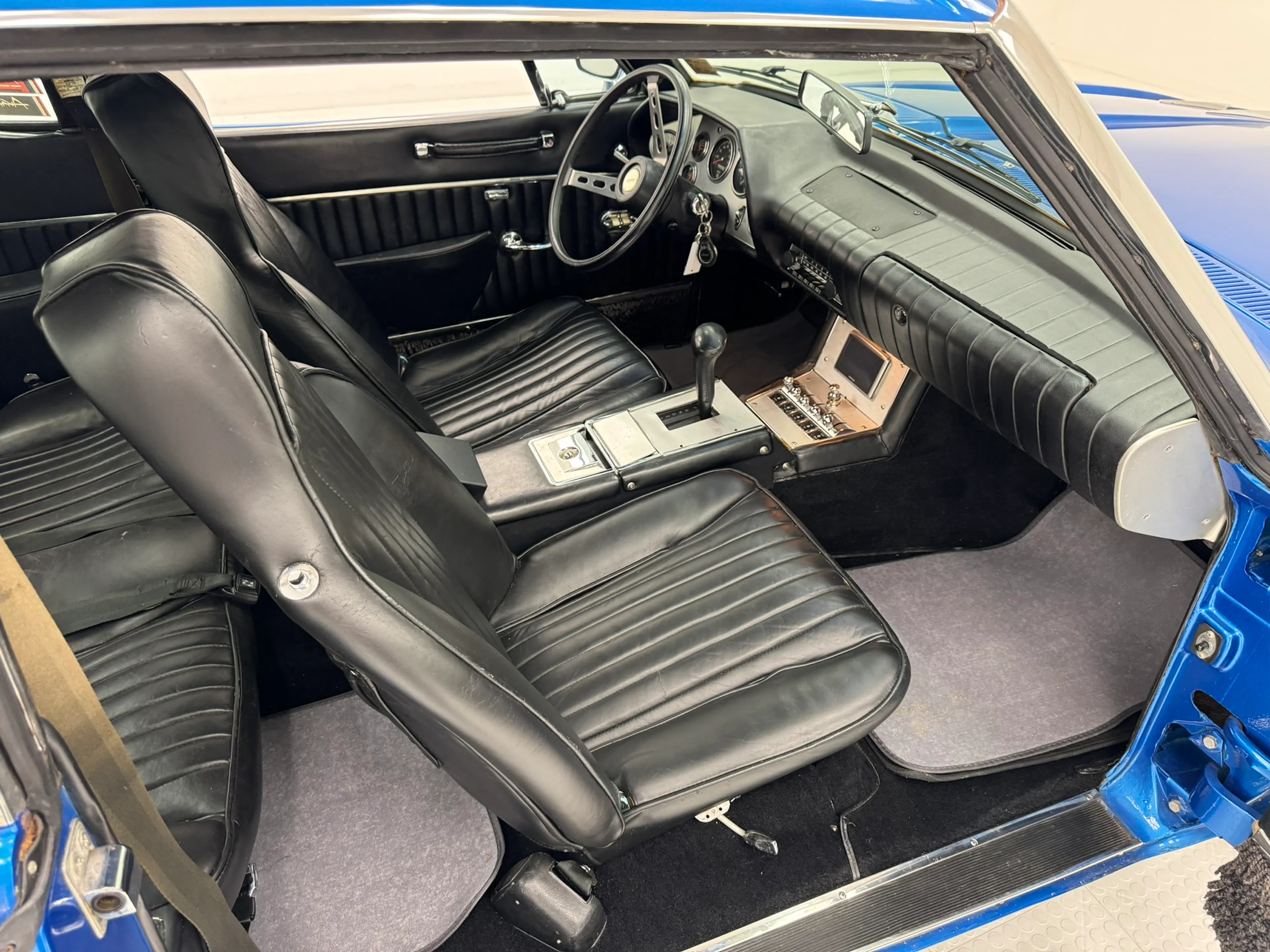 1973 Avanti Avanti II 2dr Coupe Courtesy of Canepa