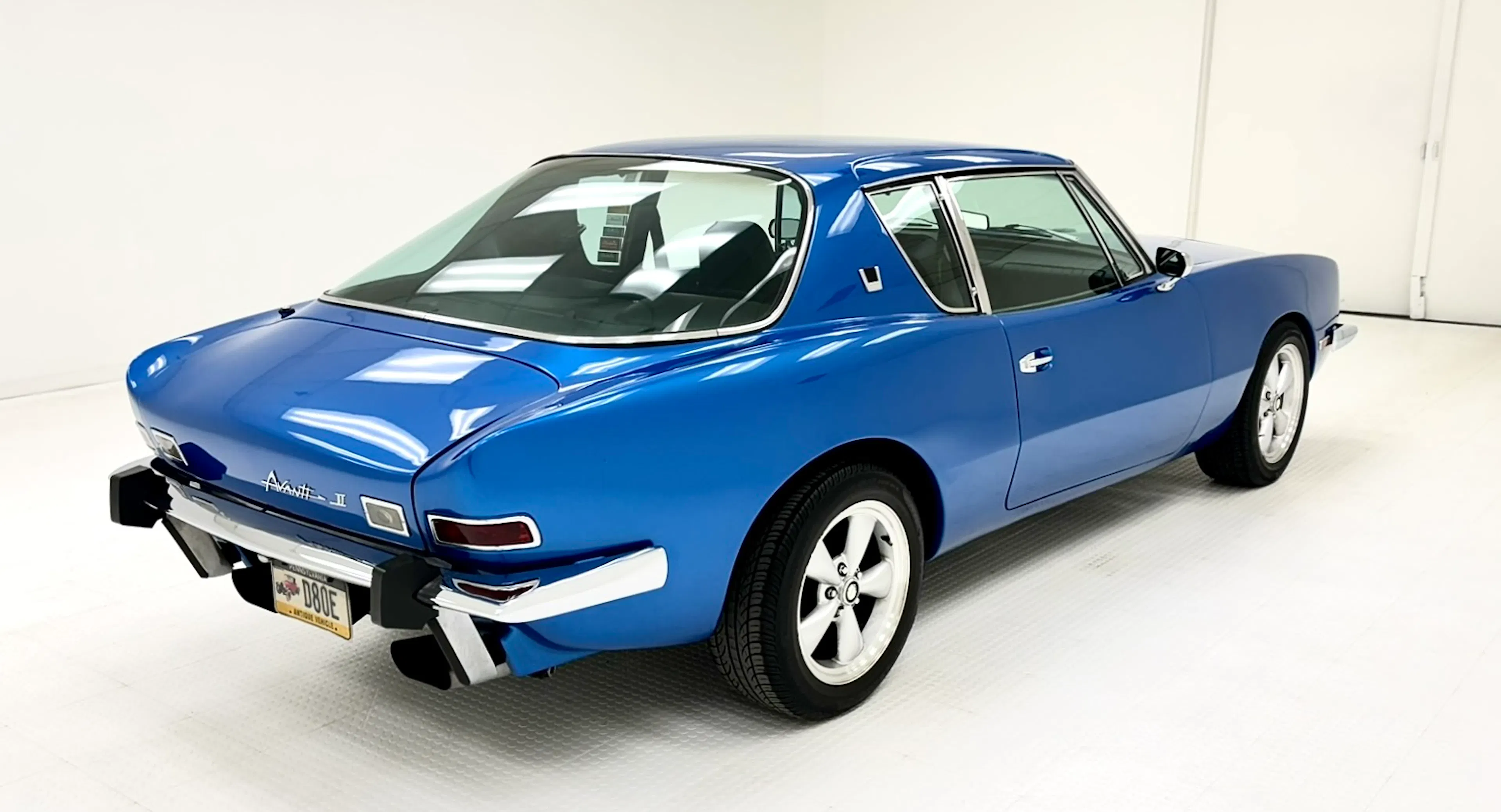 1973 Avanti Avanti II 2dr Coupe Courtesy of Canepa