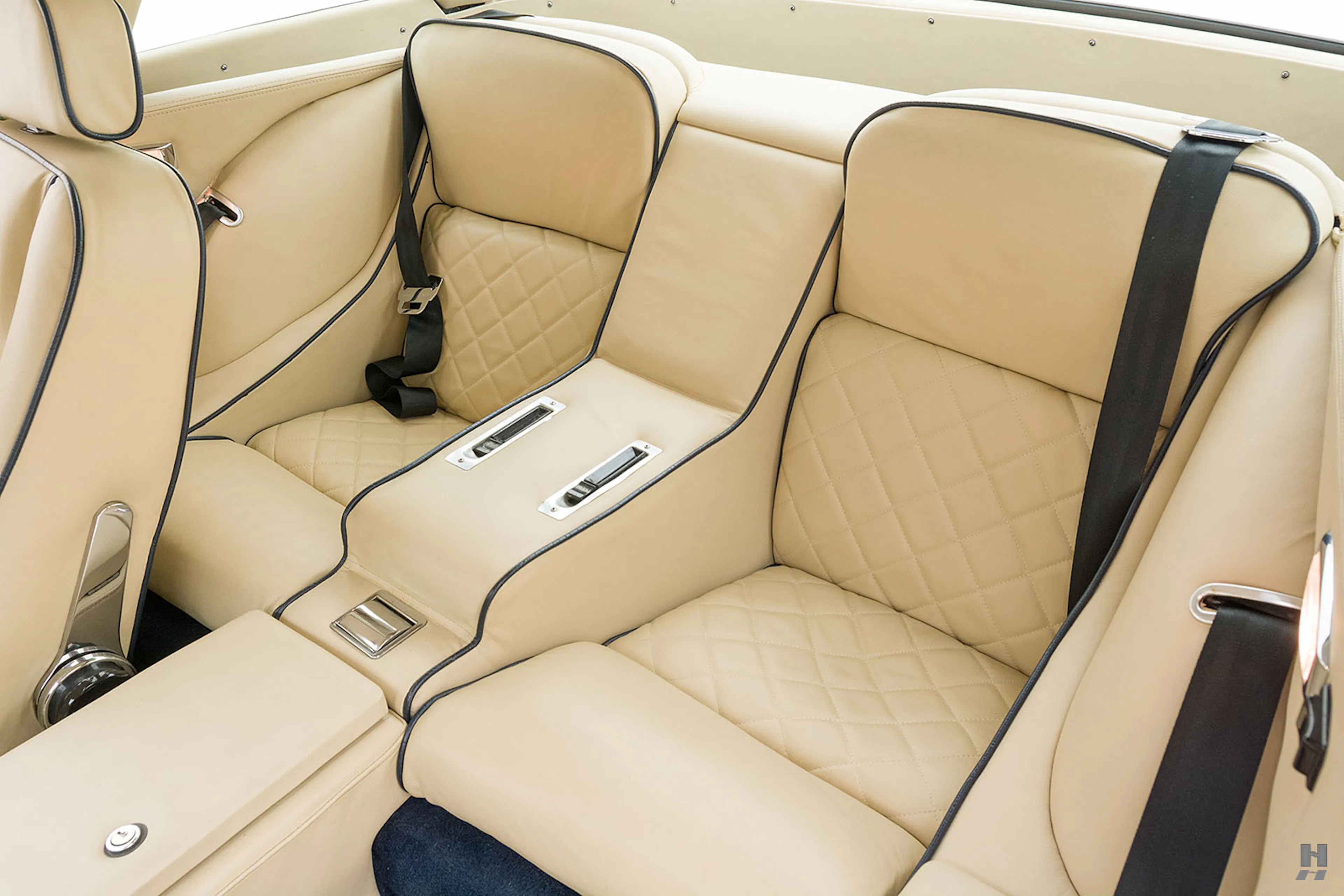 1976 Jensen Interceptor III 2dr Coupe Courtesy of Hyman Ltd.