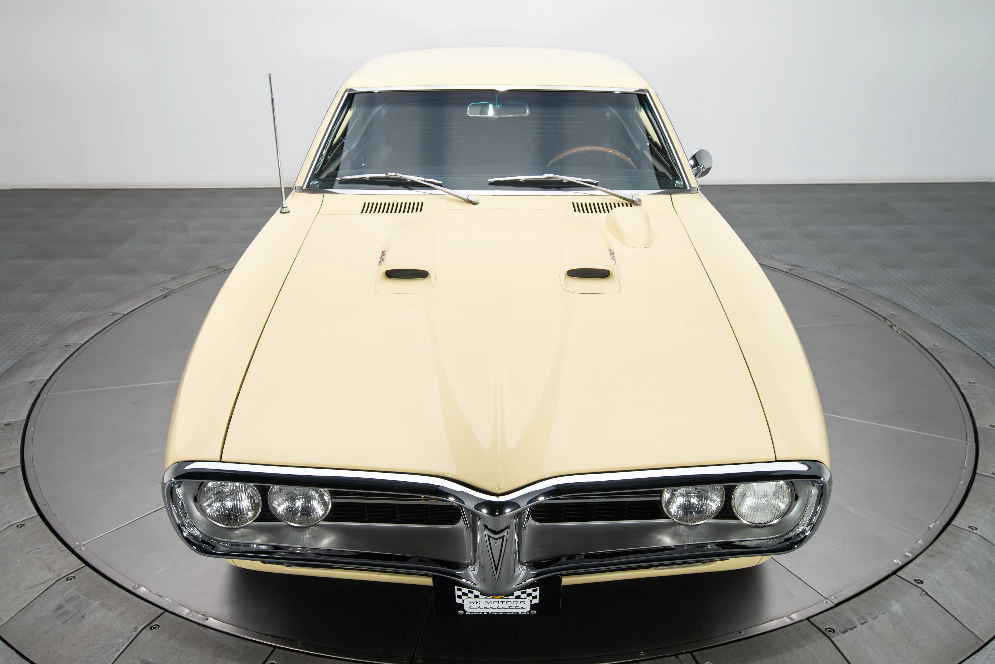 1967 Pontiac Firebird 400 2dr Hardtop Coupe Courtesy of RK Motors