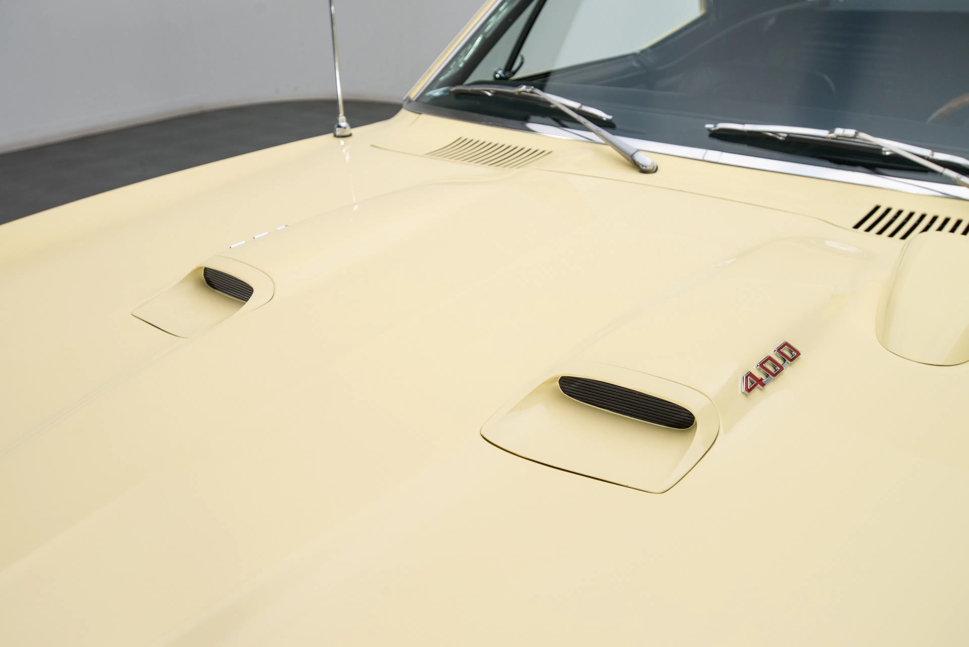 1967 Pontiac Firebird 400 2dr Hardtop Coupe Courtesy of RK Motors
