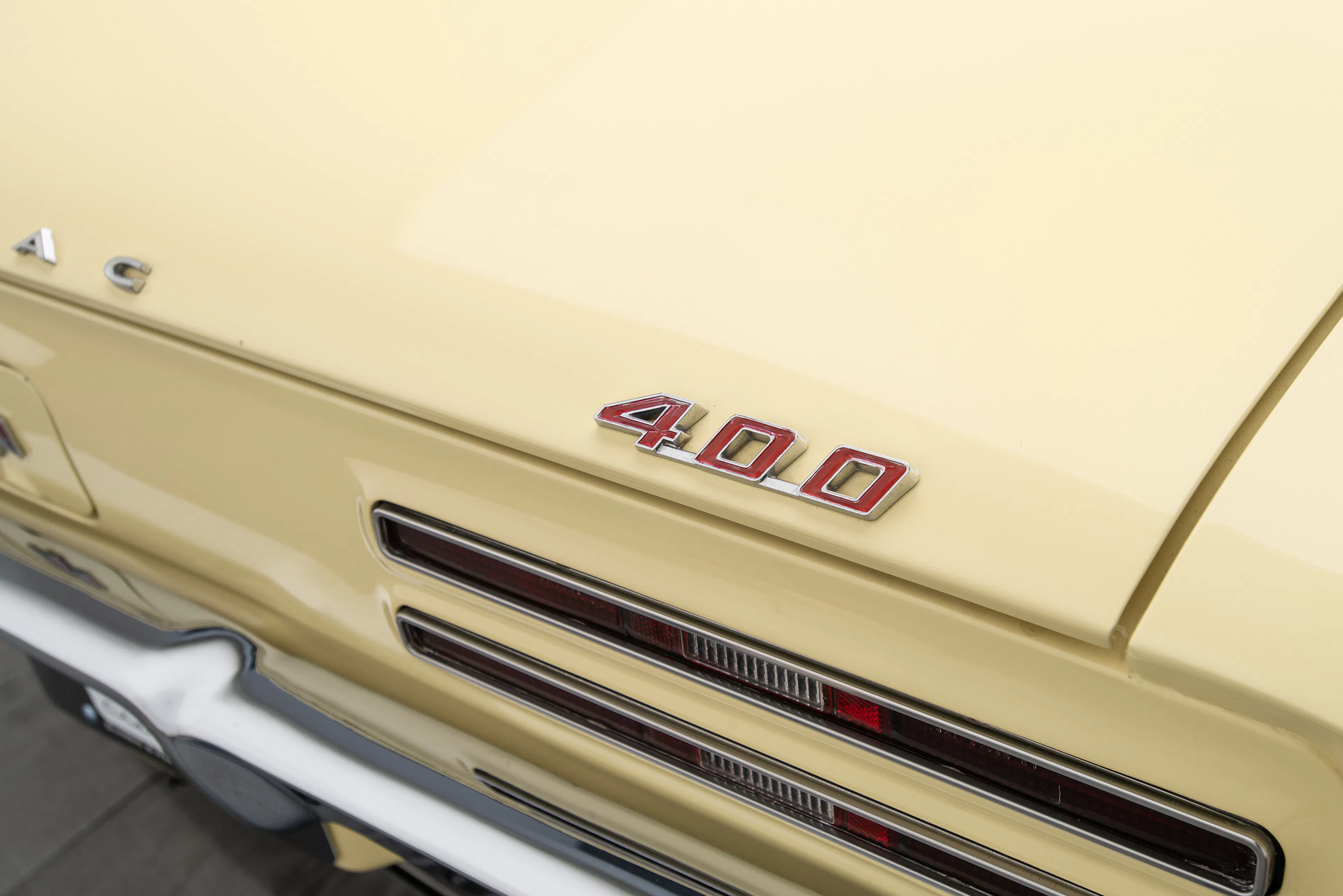 1967 Pontiac Firebird 400 2dr Hardtop Coupe Courtesy of RK Motors