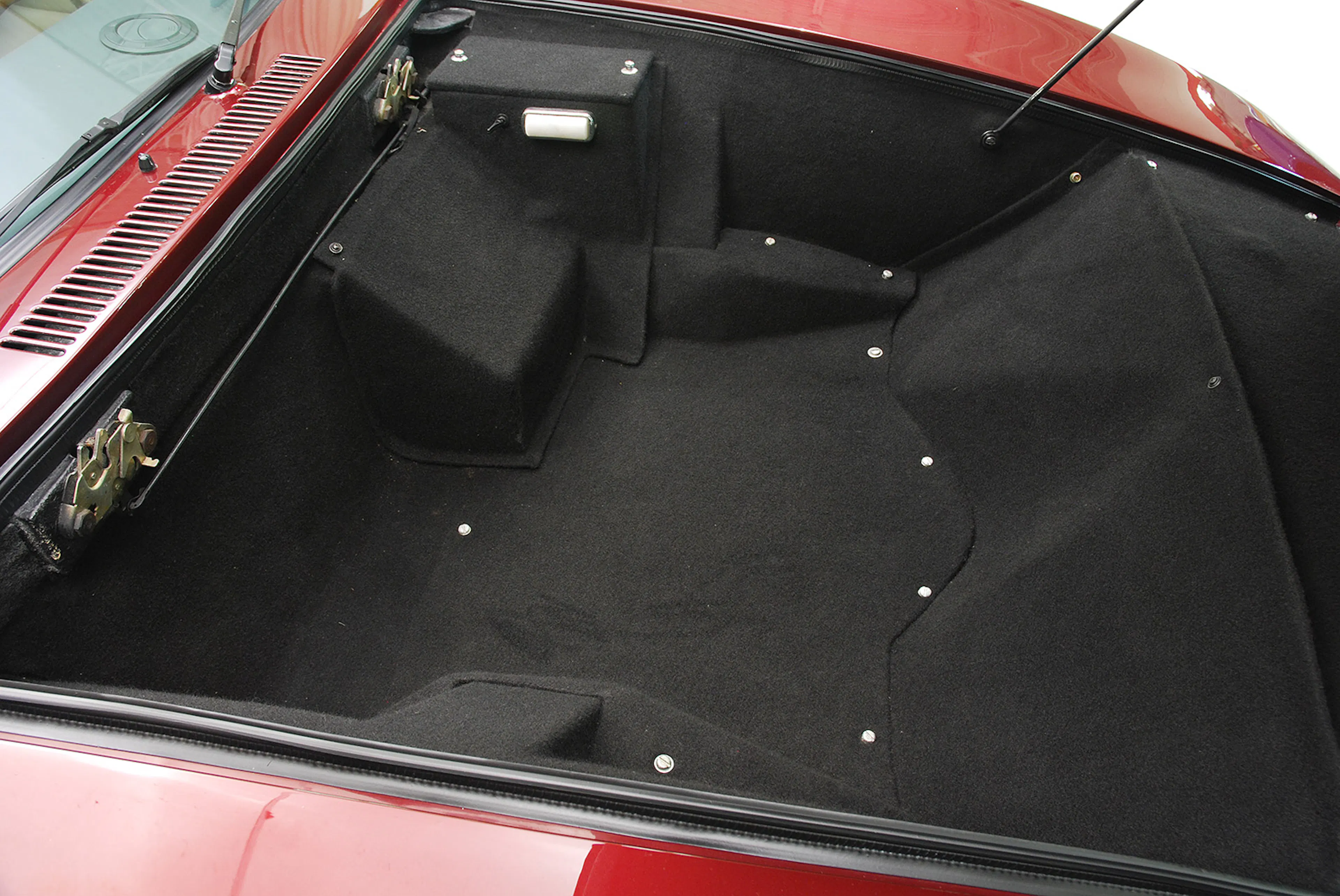 1967 DeTomaso Mangusta 2dr Coupe Courtesy of Hyman, Ltd.