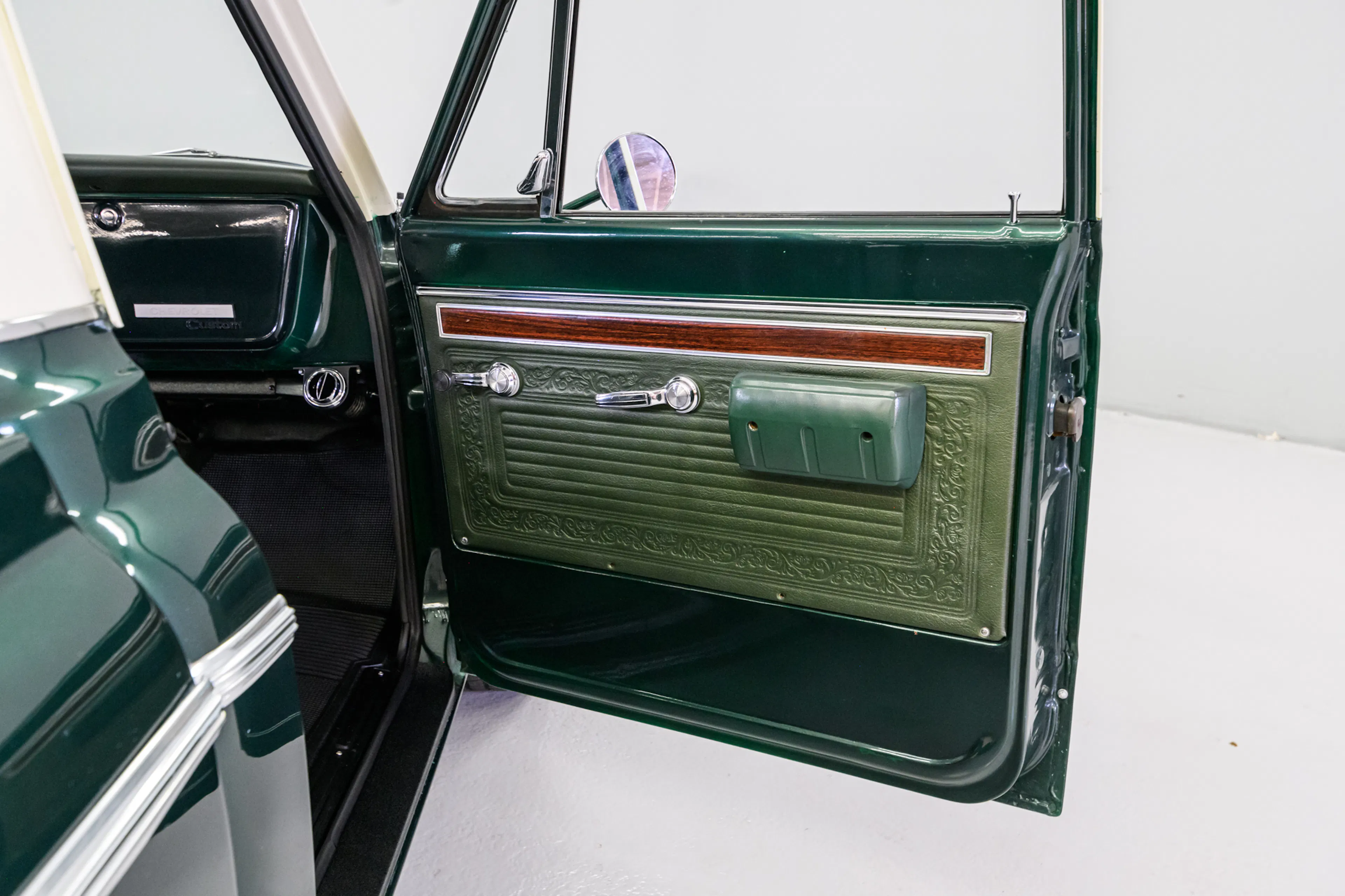 1970 Chevrolet C10 1/2 Ton 2dr Fleetside Short Bed Pickup Courtesy of AutoBarn Classic Cars