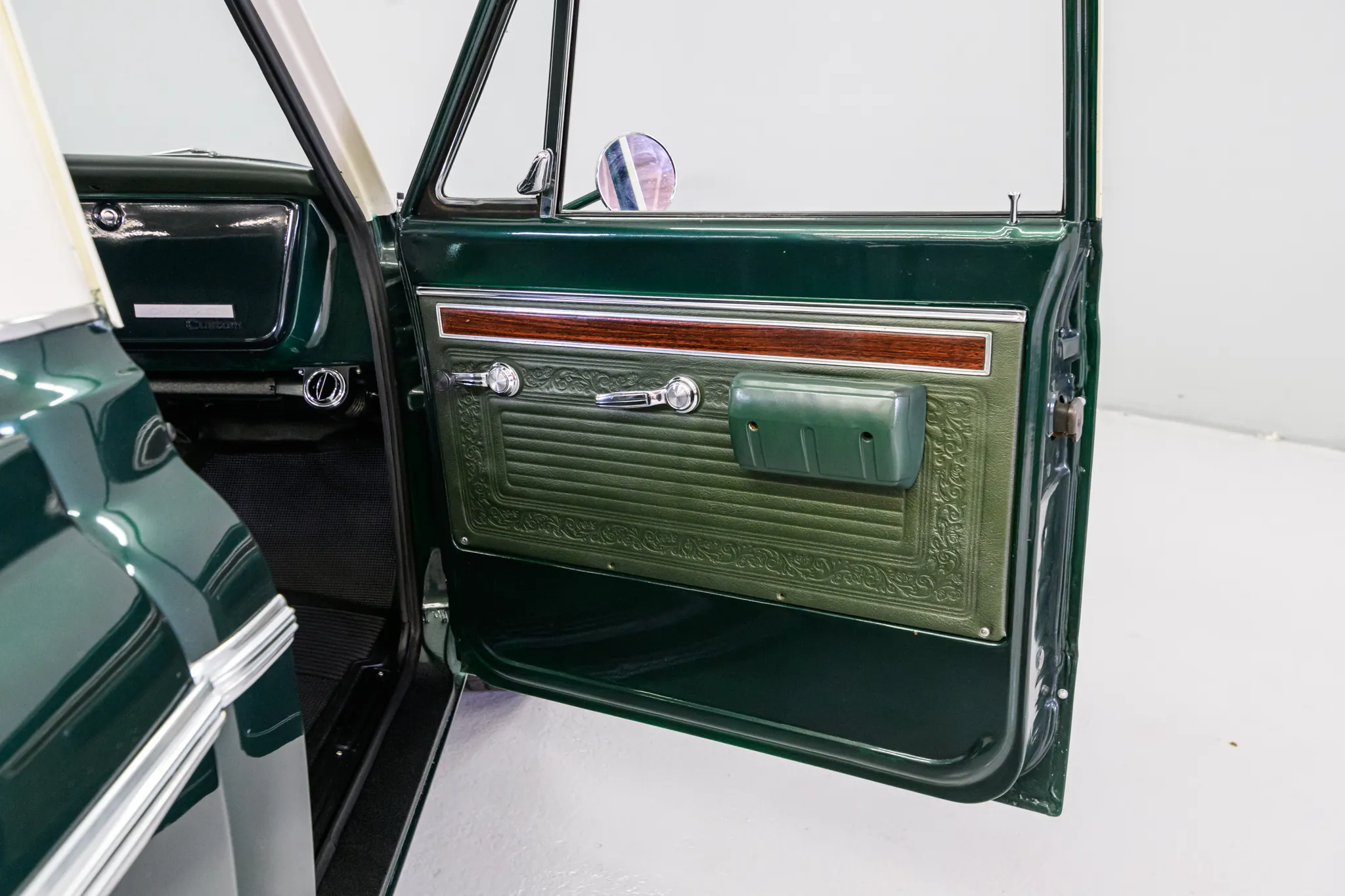 1970 Chevrolet C10 1/2 Ton 2dr Fleetside Short Bed Pickup Courtesy of AutoBarn Classic Cars