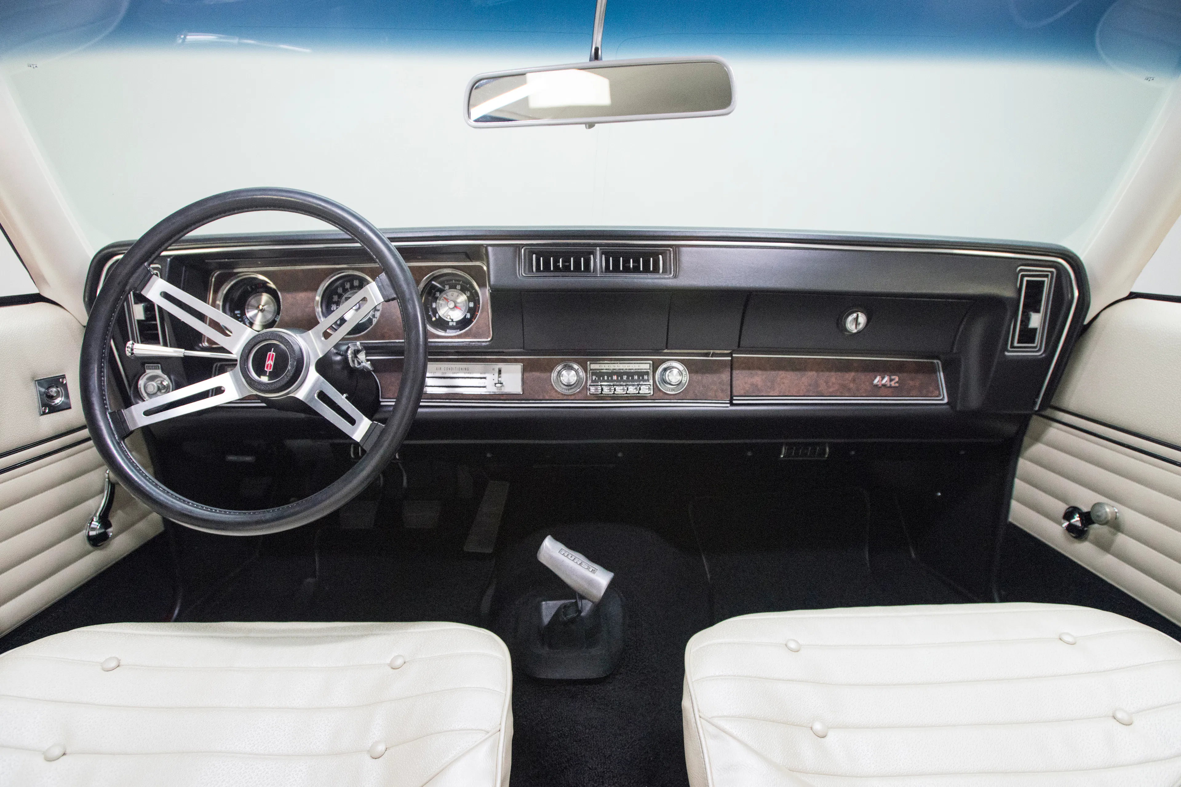 1970 Oldsmobile 4-4-2 2dr Sport Coupe Courtesy of RK Motors