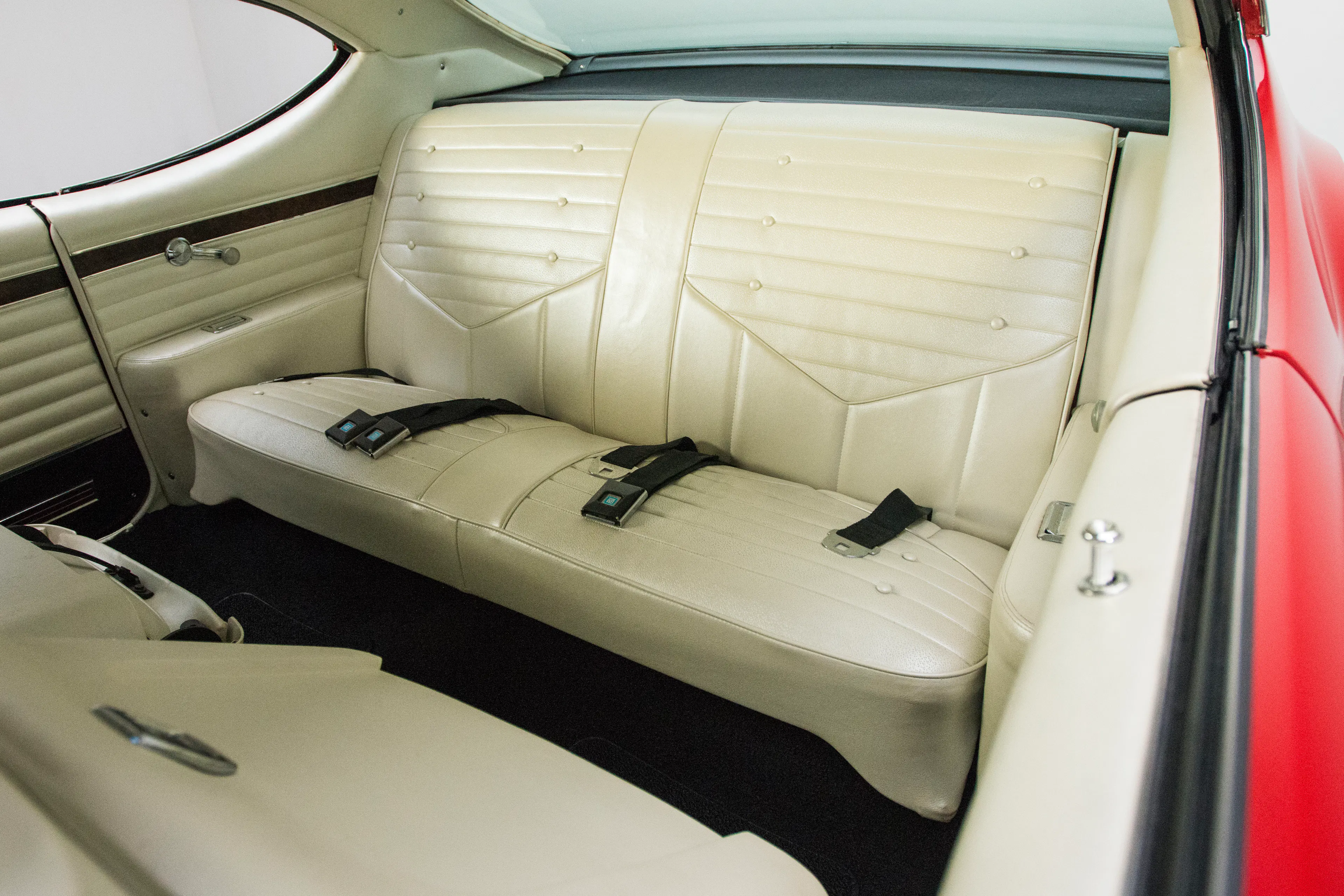 1970 Oldsmobile 4-4-2 2dr Sport Coupe Courtesy of RK Motors