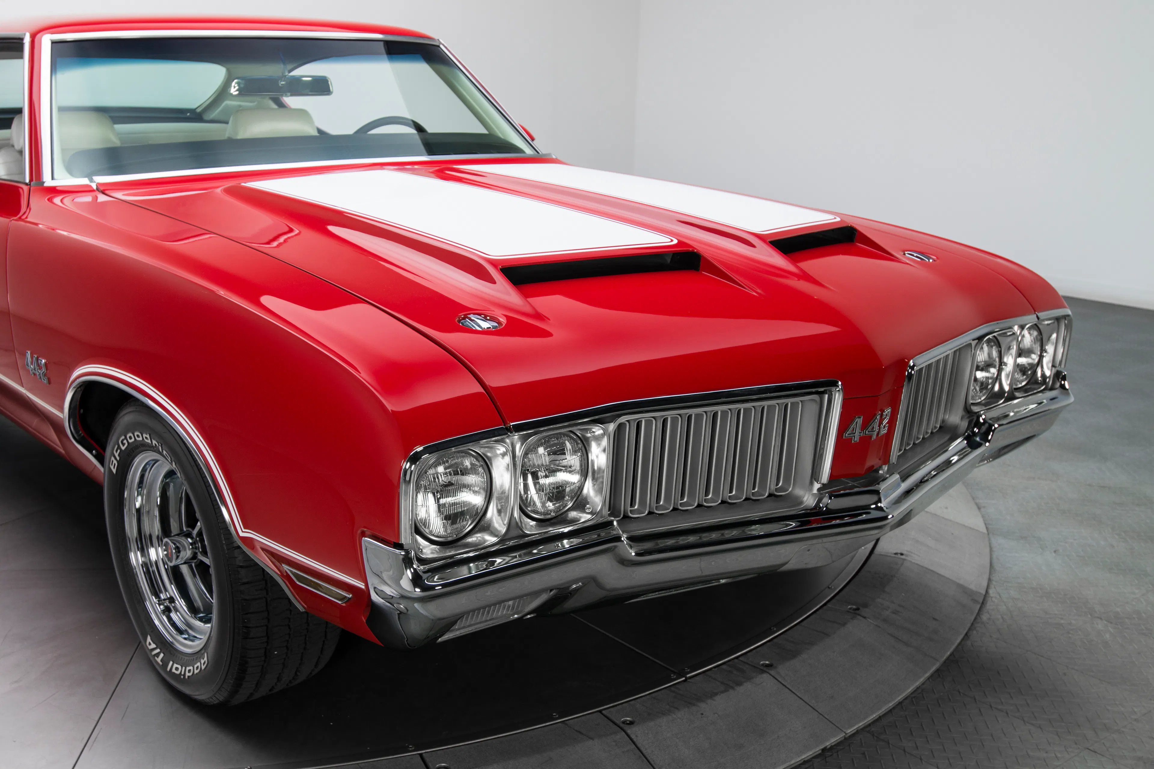 1970 Oldsmobile 4-4-2 2dr Sport Coupe Courtesy of RK Motors