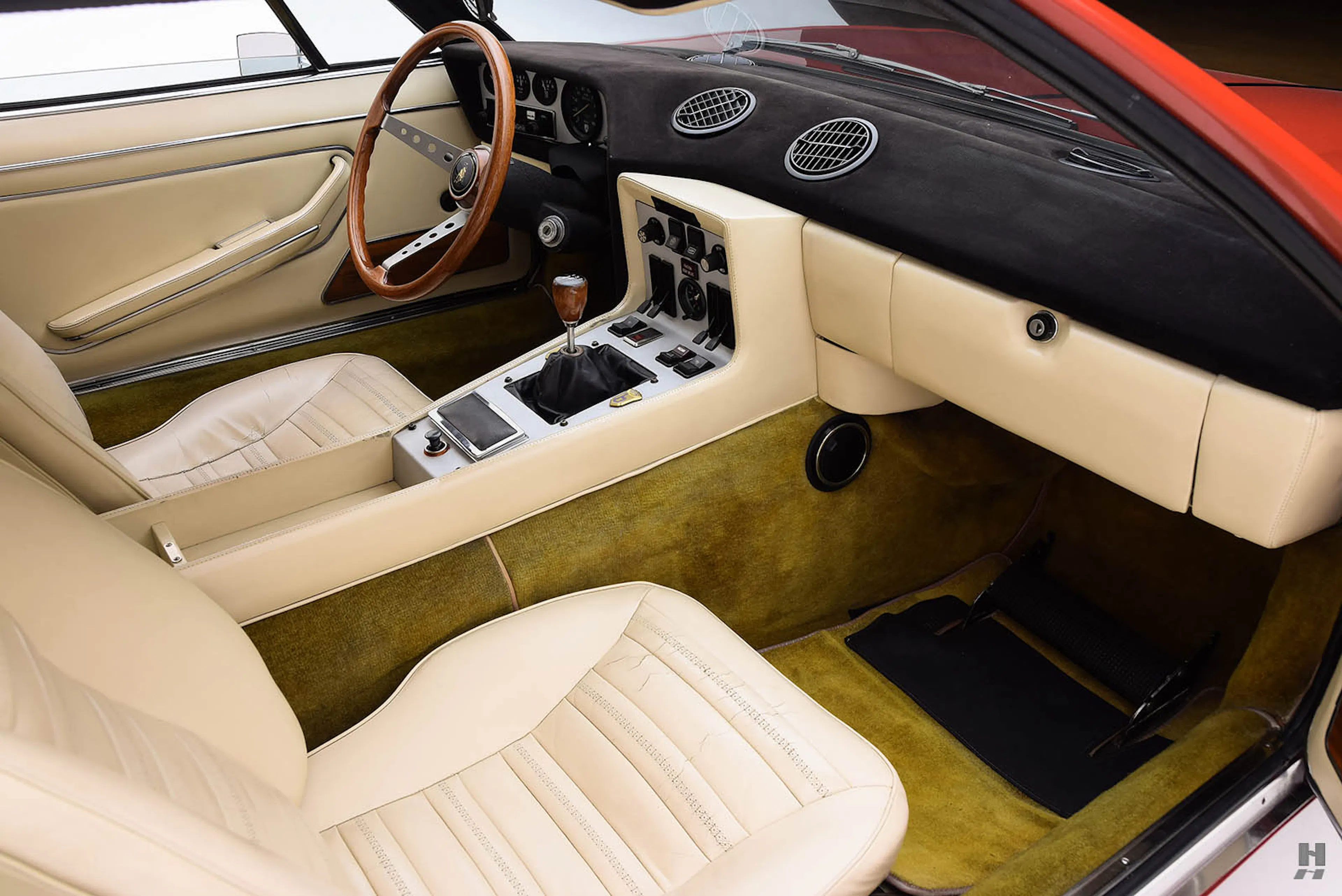 1973 Lamborghini Espada 400 GTE SIII 2dr Coupe Courtesy of Hyman Ltd.