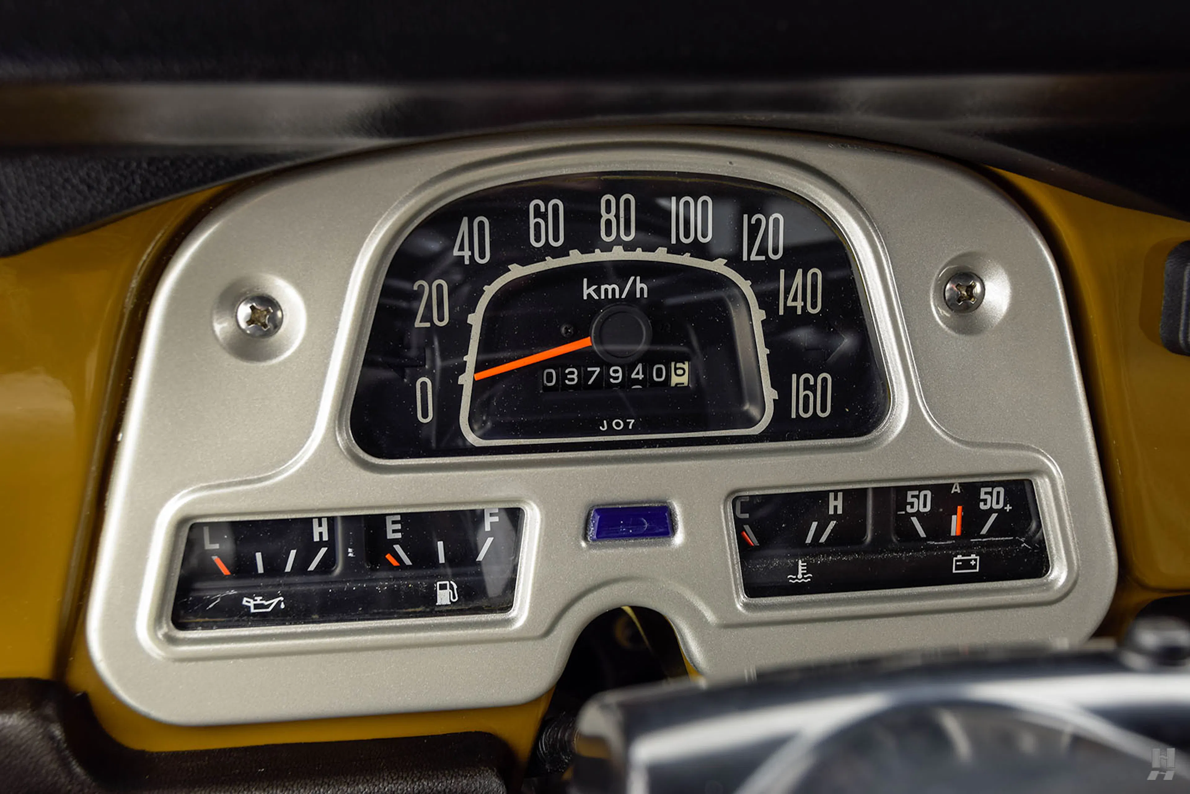 1981 Toyota Land Cruiser FJ40V 2dr Hardtop 4x4 Courtesy of Hyman Ltd.