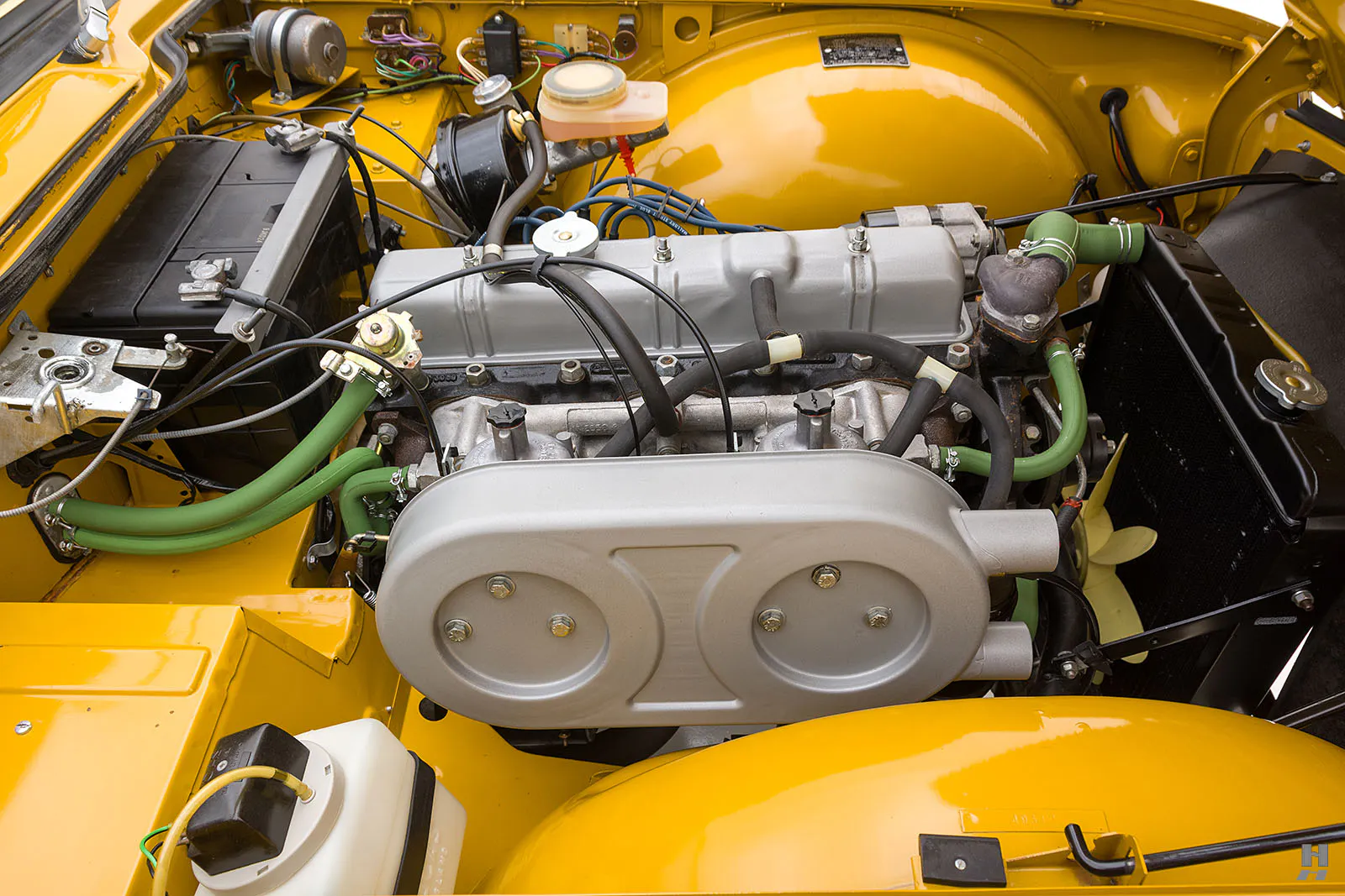1971 Triumph TR6 2dr Convertible Courtesy of Hyman Ltd.