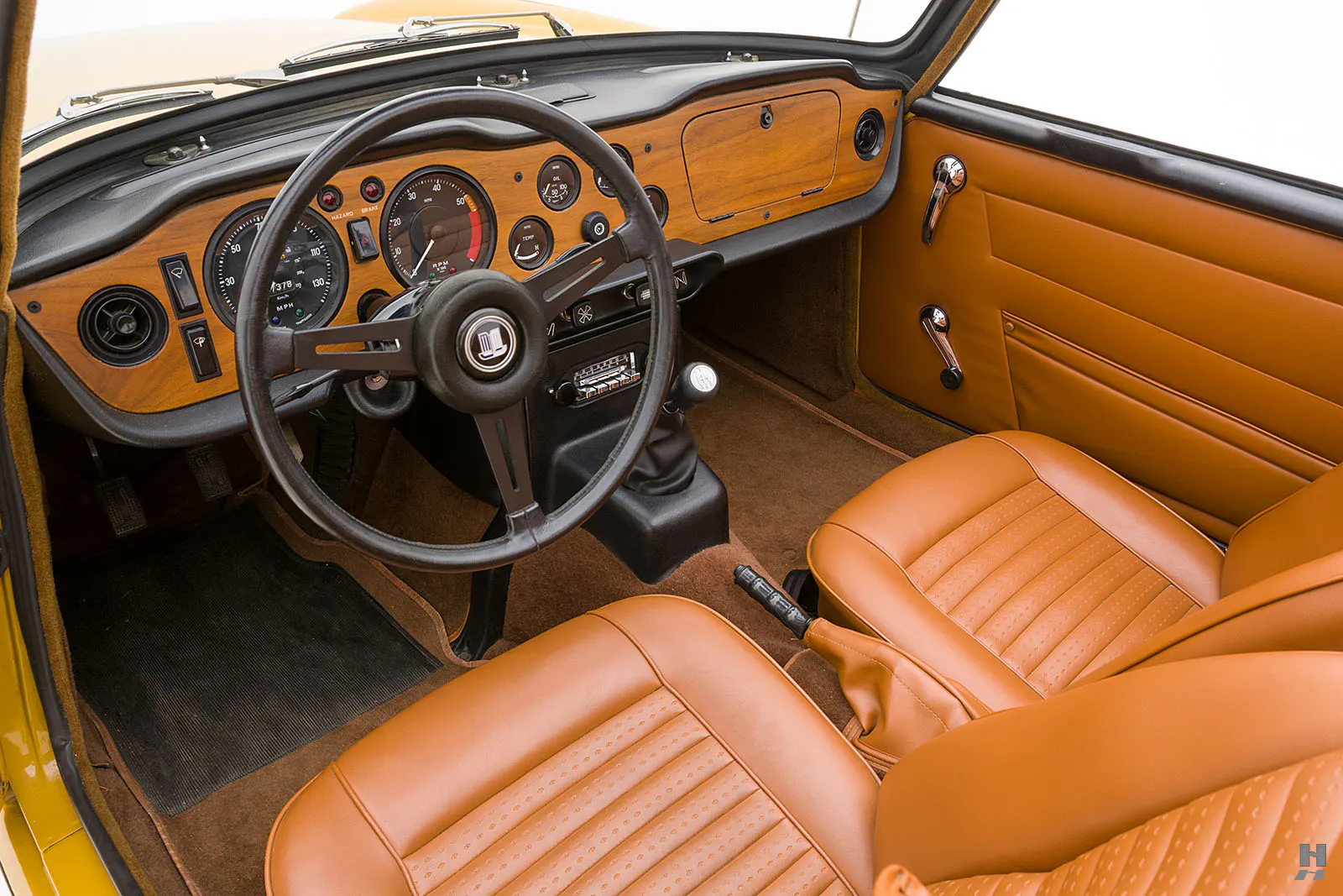 1971 Triumph TR6 2dr Convertible Courtesy of Hyman Ltd.