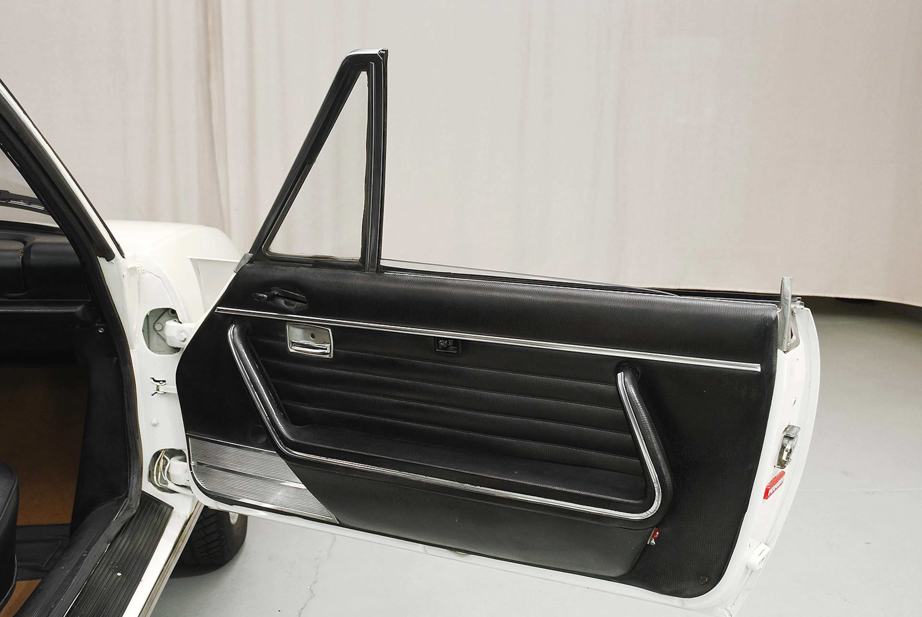 1973 Peugeot 504 2dr Cabriolet Courtesy of Hyman Ltd.