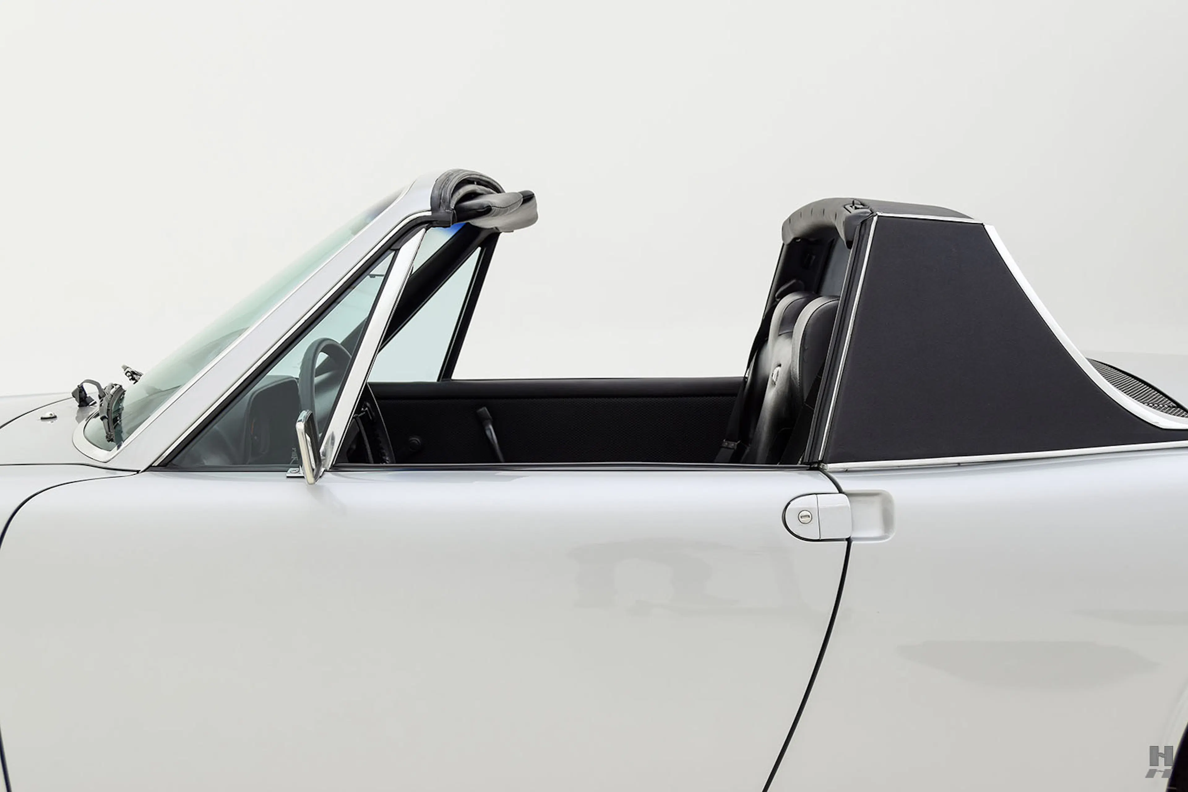 1970 Porsche 914/6 2dr Targa Courtesy of Hyman Ltd.