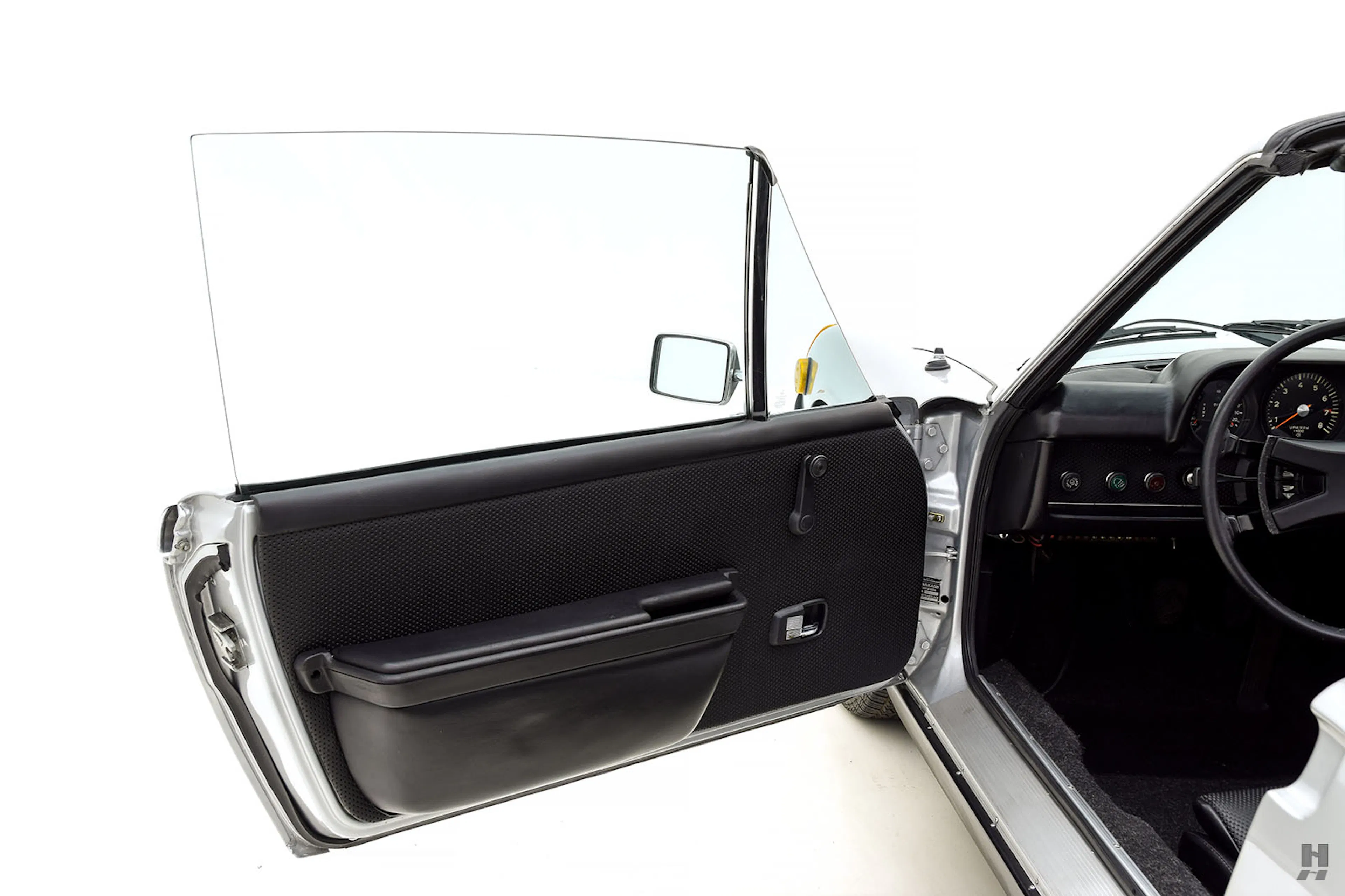 1970 Porsche 914/6 2dr Targa Courtesy of Hyman Ltd.