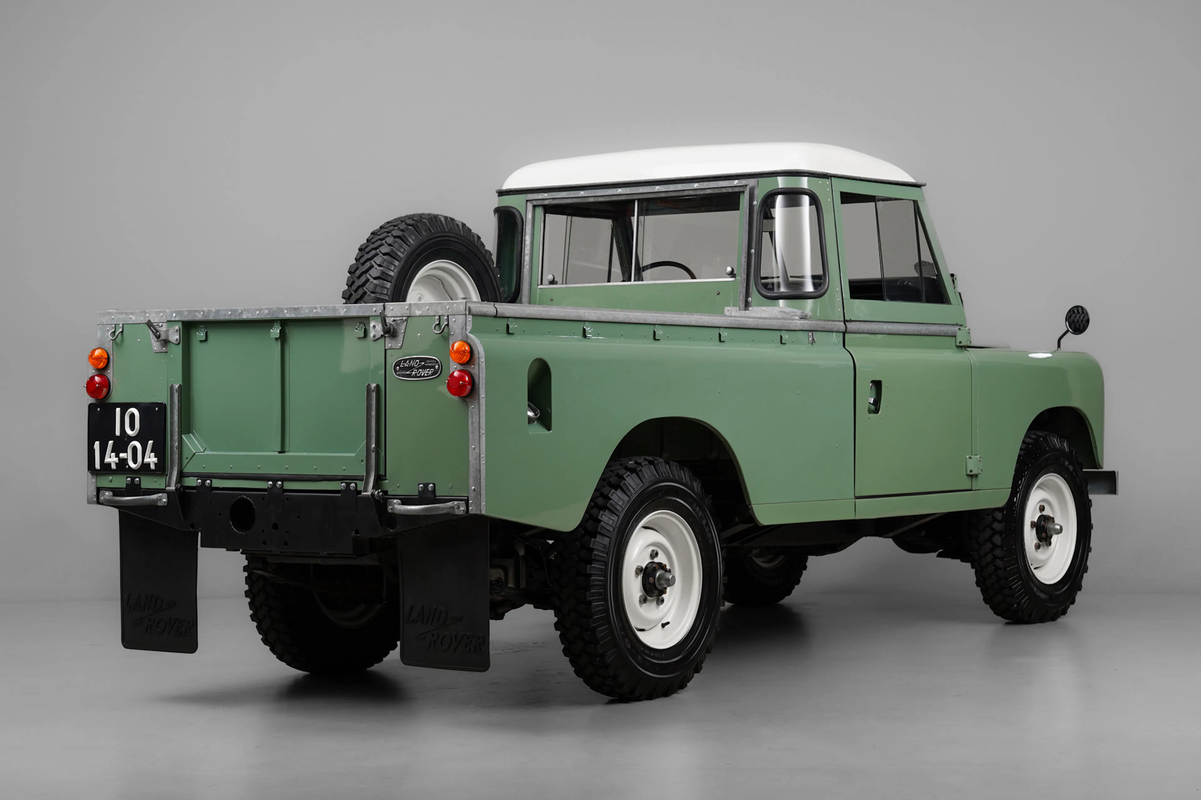 1971 Land Rover Series III 109 2dr Pickup 4x4 Courtesy of Canepa