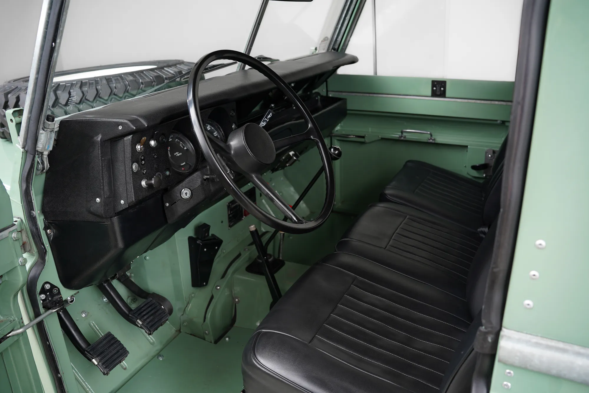 1971 Land Rover Series III 109 2dr Pickup 4x4 Courtesy of Canepa