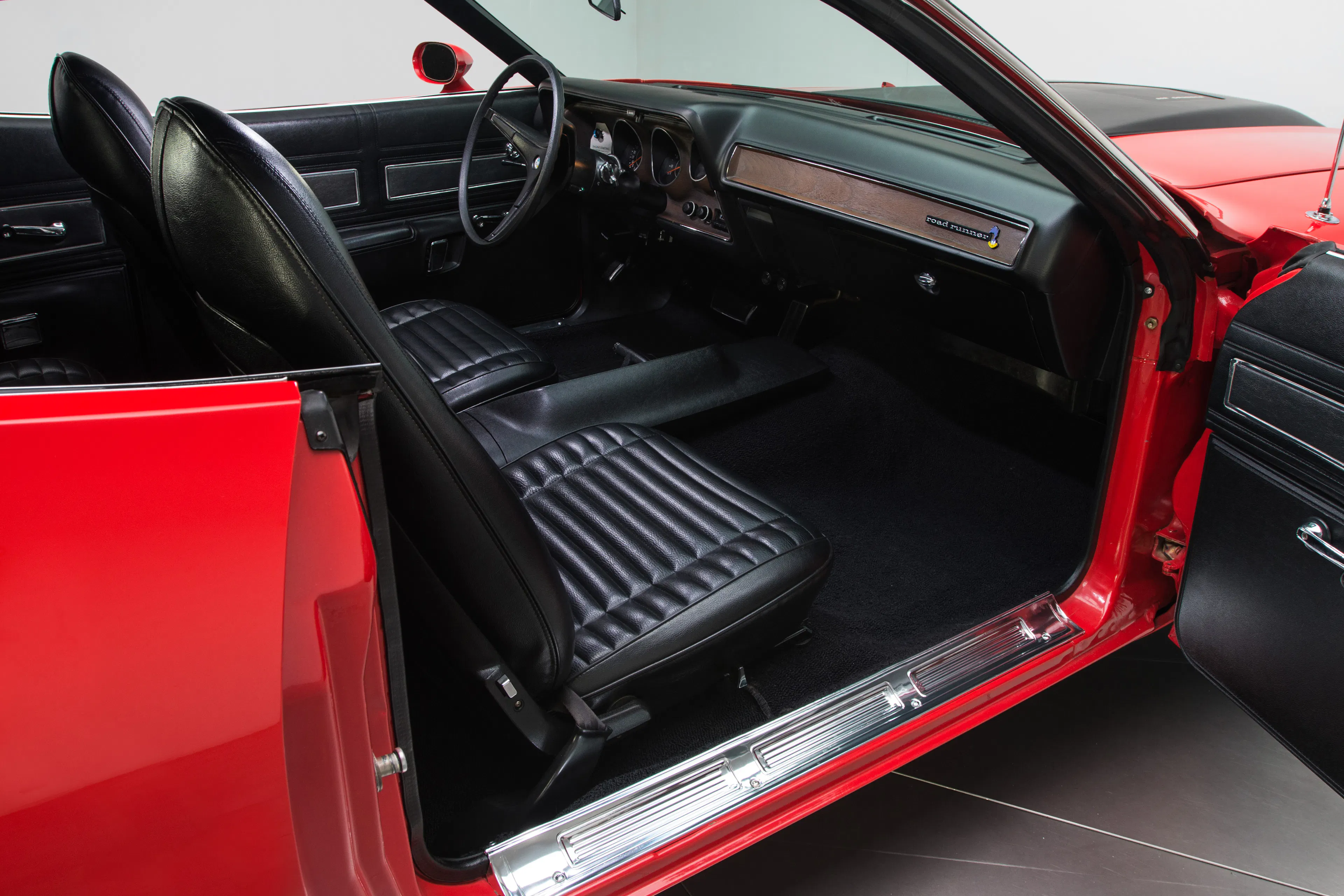 1971 Plymouth Road Runner 2dr Hardtop Coupe Courtesy of RK Motors