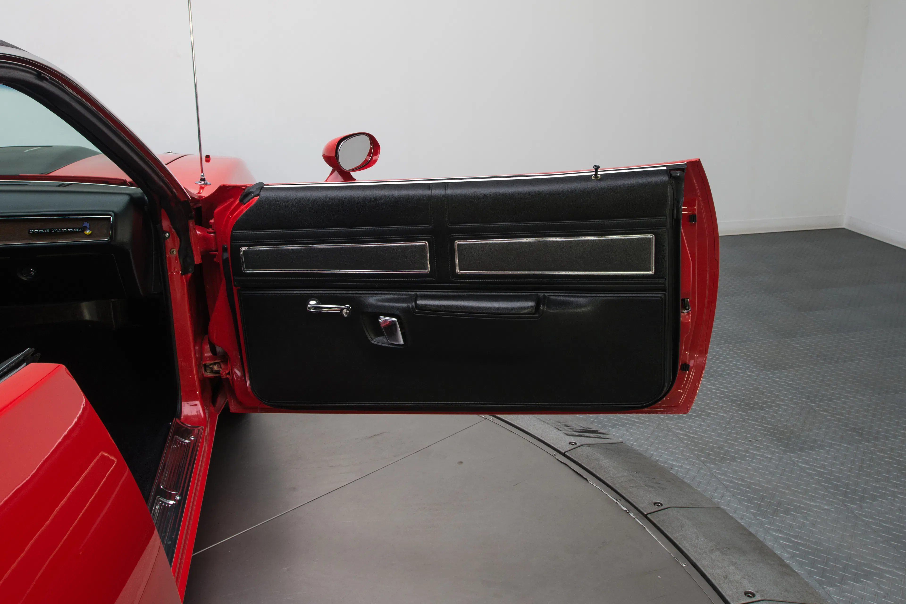 1971 Plymouth Road Runner 2dr Hardtop Coupe Courtesy of RK Motors