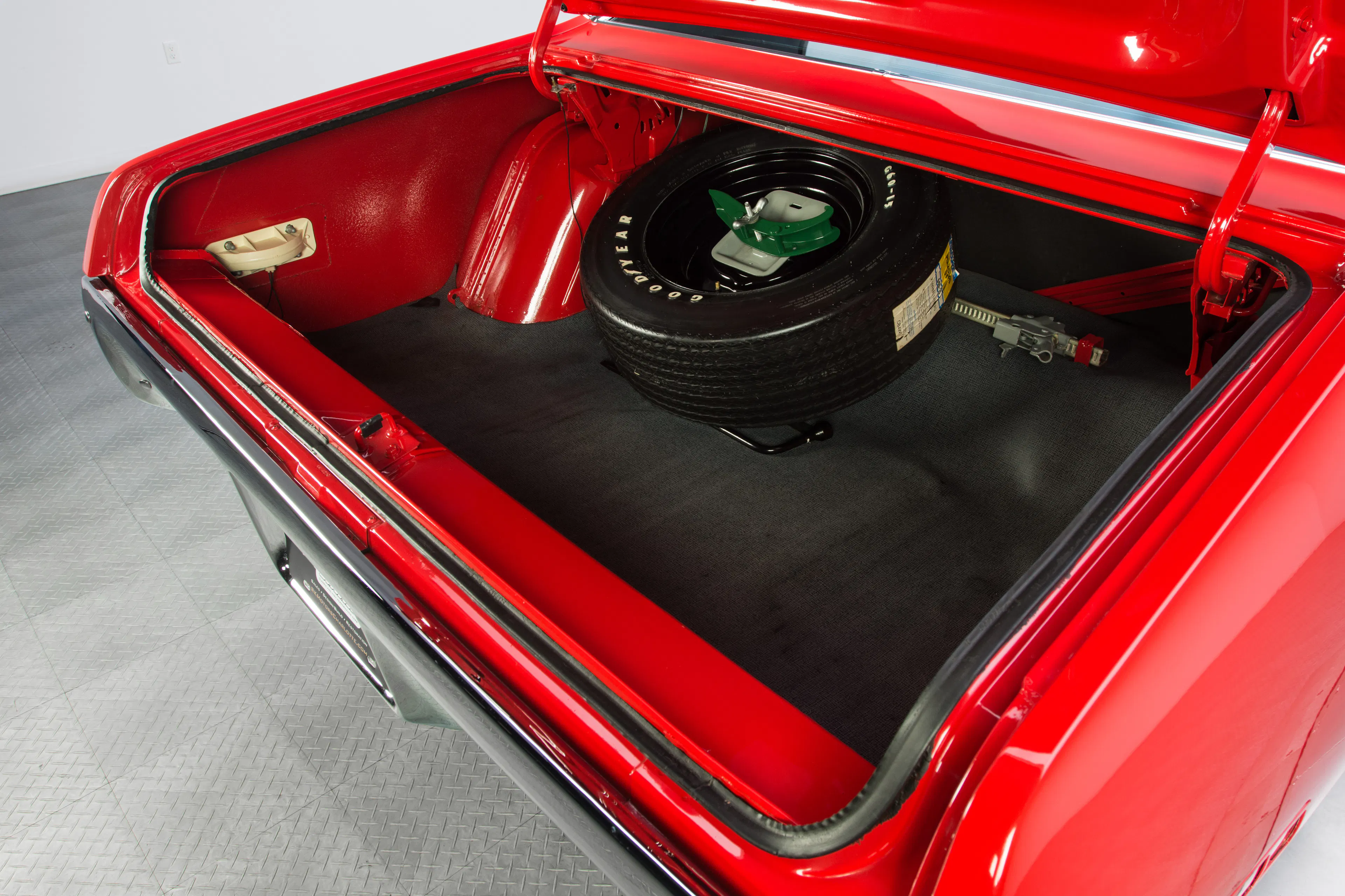 1971 Plymouth Road Runner 2dr Hardtop Coupe Courtesy of RK Motors