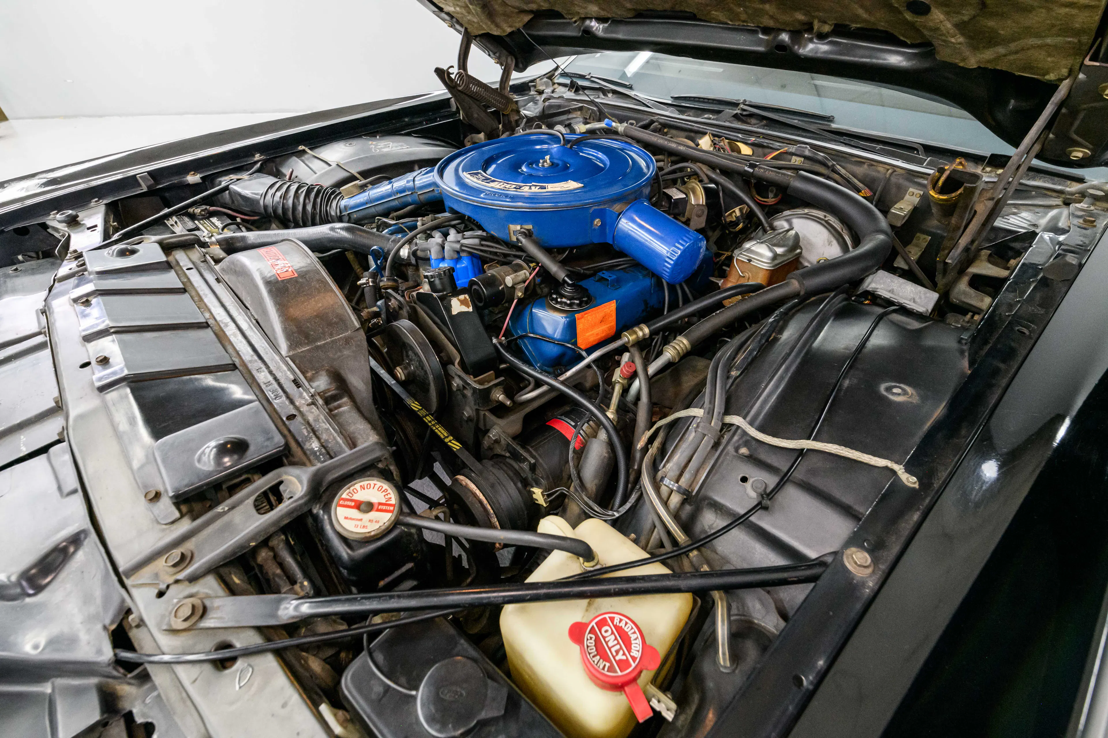 1974 Lincoln Continental Mk IV 2dr Coupe Courtesy of AutoBarn Classic Cars