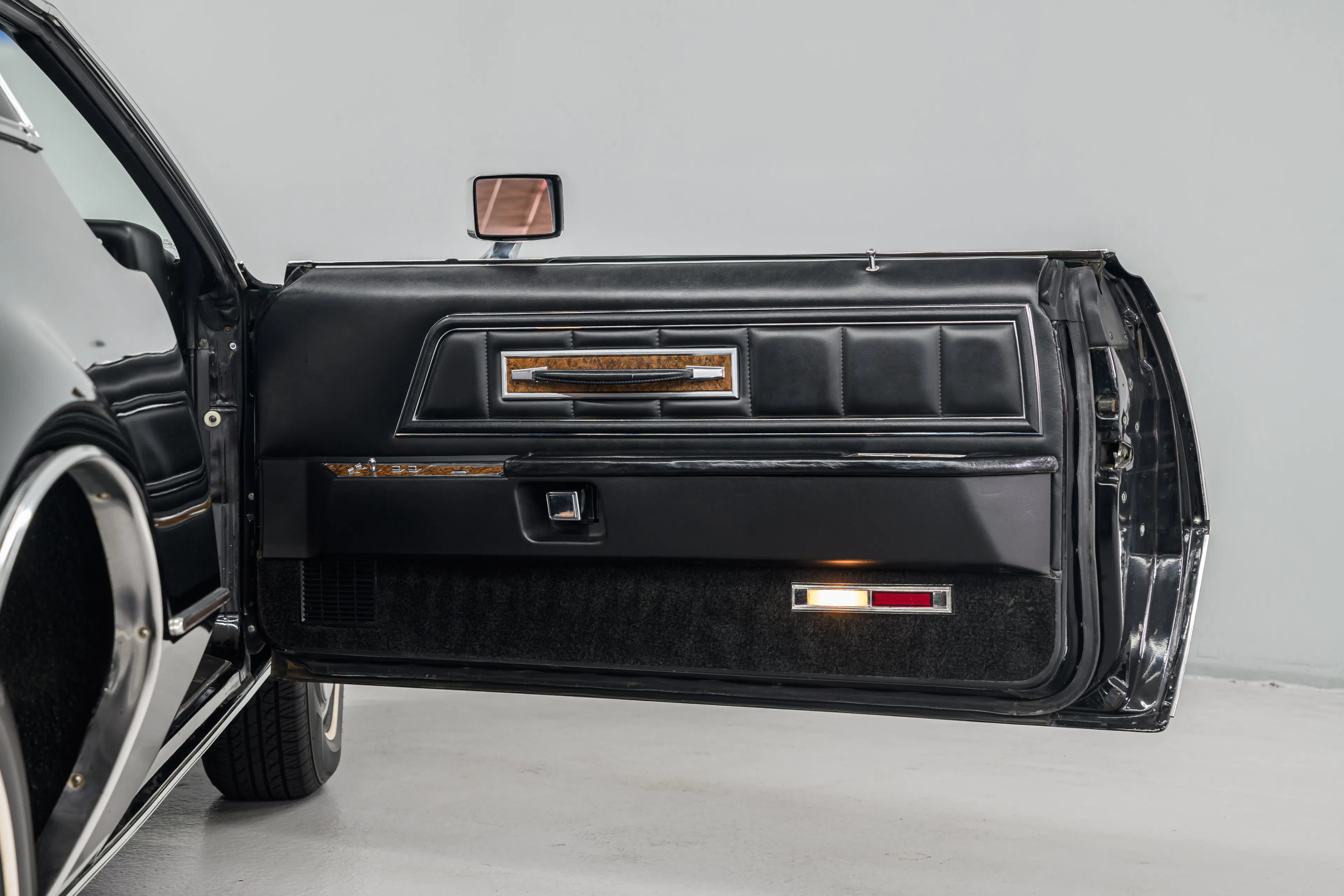1974 Lincoln Continental Mk IV 2dr Coupe Courtesy of AutoBarn Classic Cars