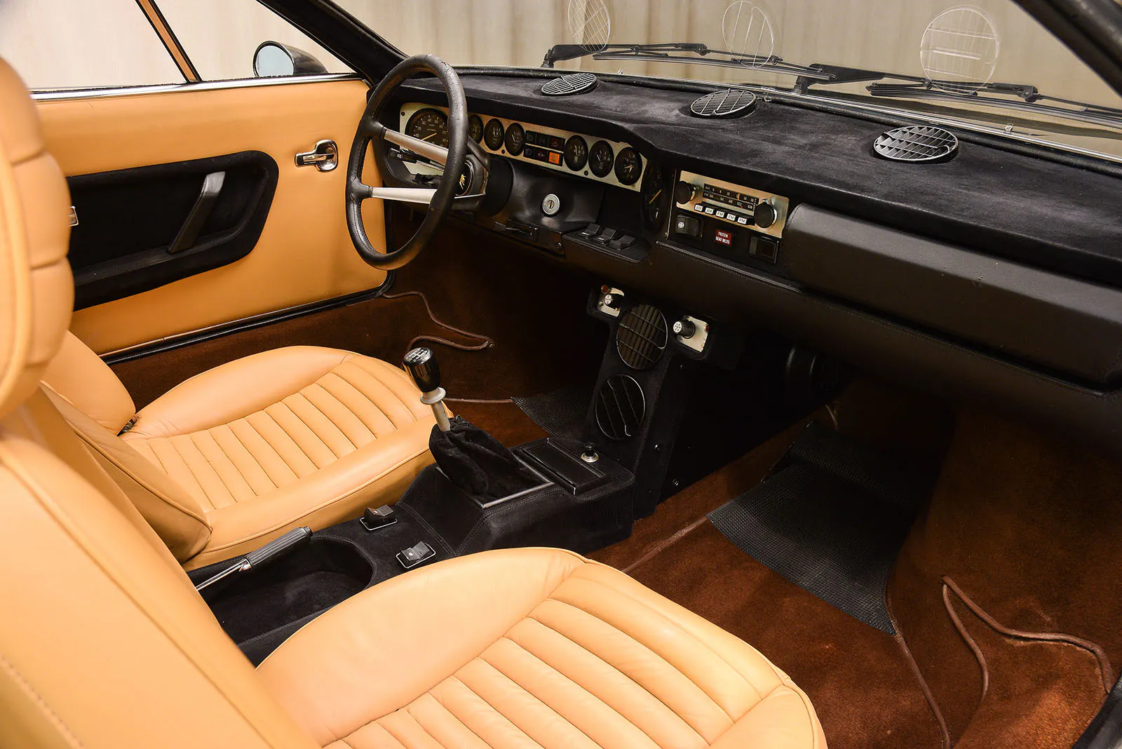 1975 Lamborghini Urraco P250 2dr Coupe Courtesy of Hyman Ltd.
