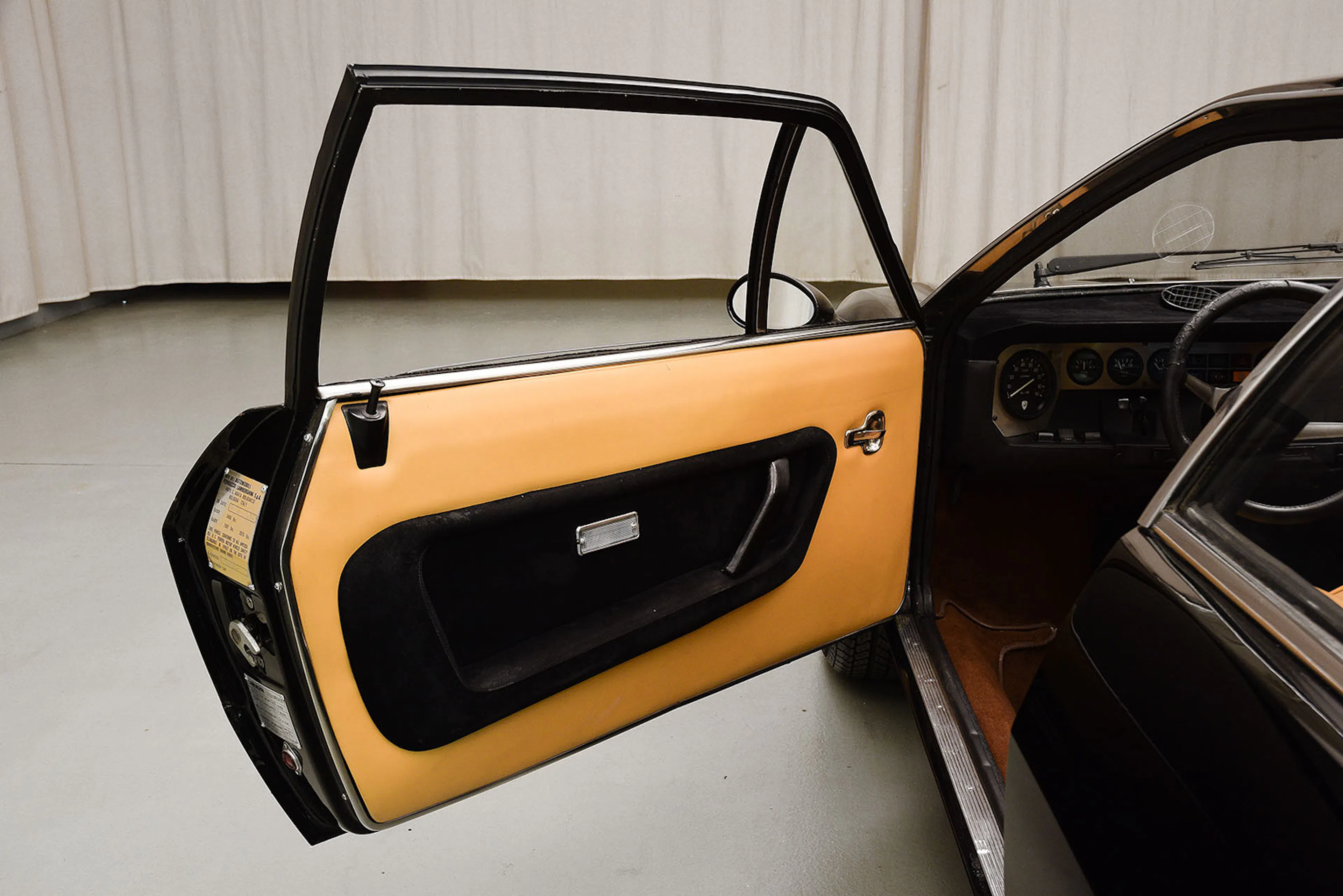 1975 Lamborghini Urraco P250 2dr Coupe Courtesy of Hyman Ltd.