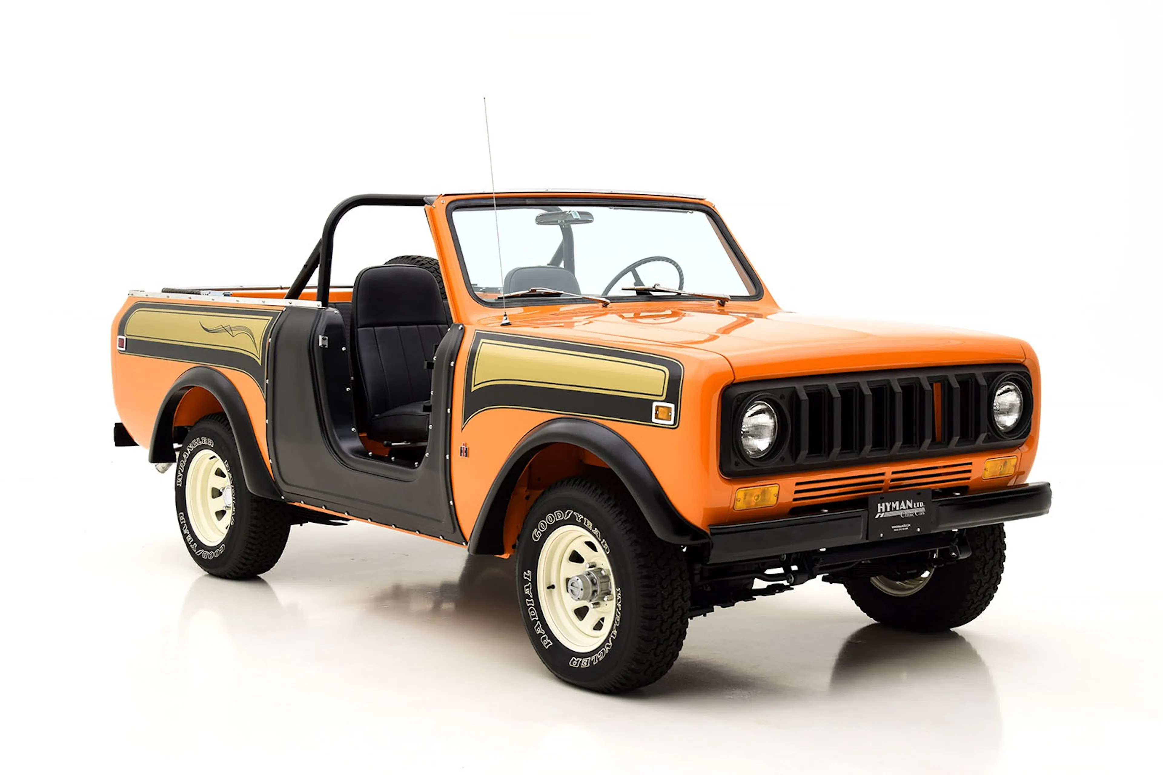 1978 International Scout II SII 2dr Sportop Utility 4x4 Courtesy of Hyman Ltd.