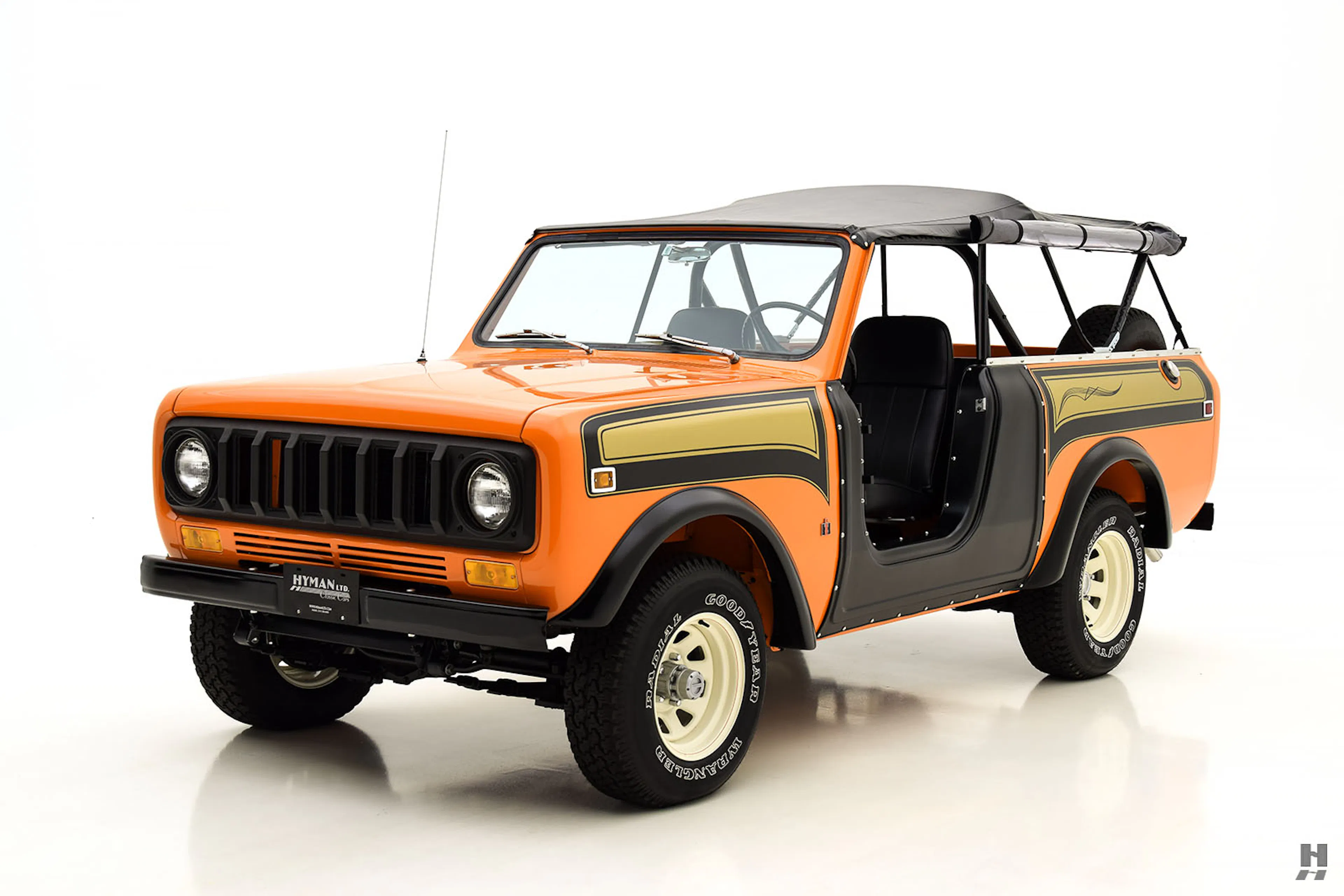 1978 International Scout II SII 2dr Sportop Utility 4x4 Courtesy of Hyman Ltd.