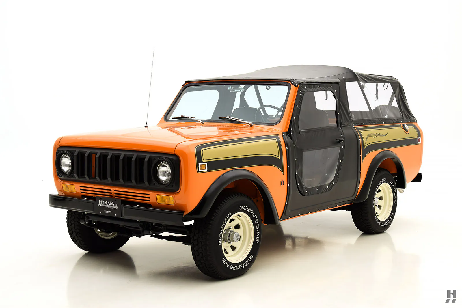 1978 International Scout II SII 2dr Sportop Utility 4x4 Courtesy of Hyman Ltd.