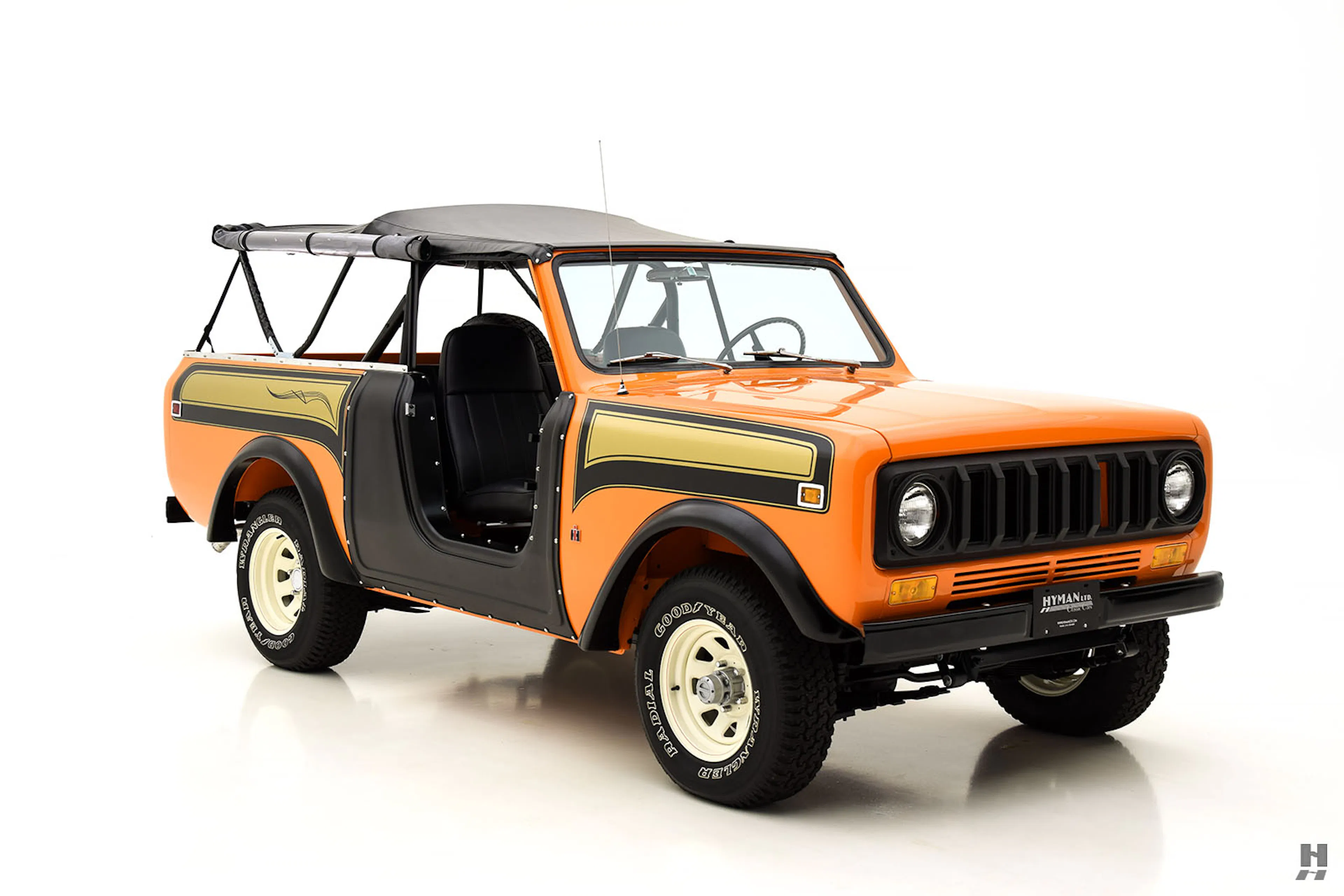 1978 International Scout II SII 2dr Sportop Utility 4x4 Courtesy of Hyman Ltd.