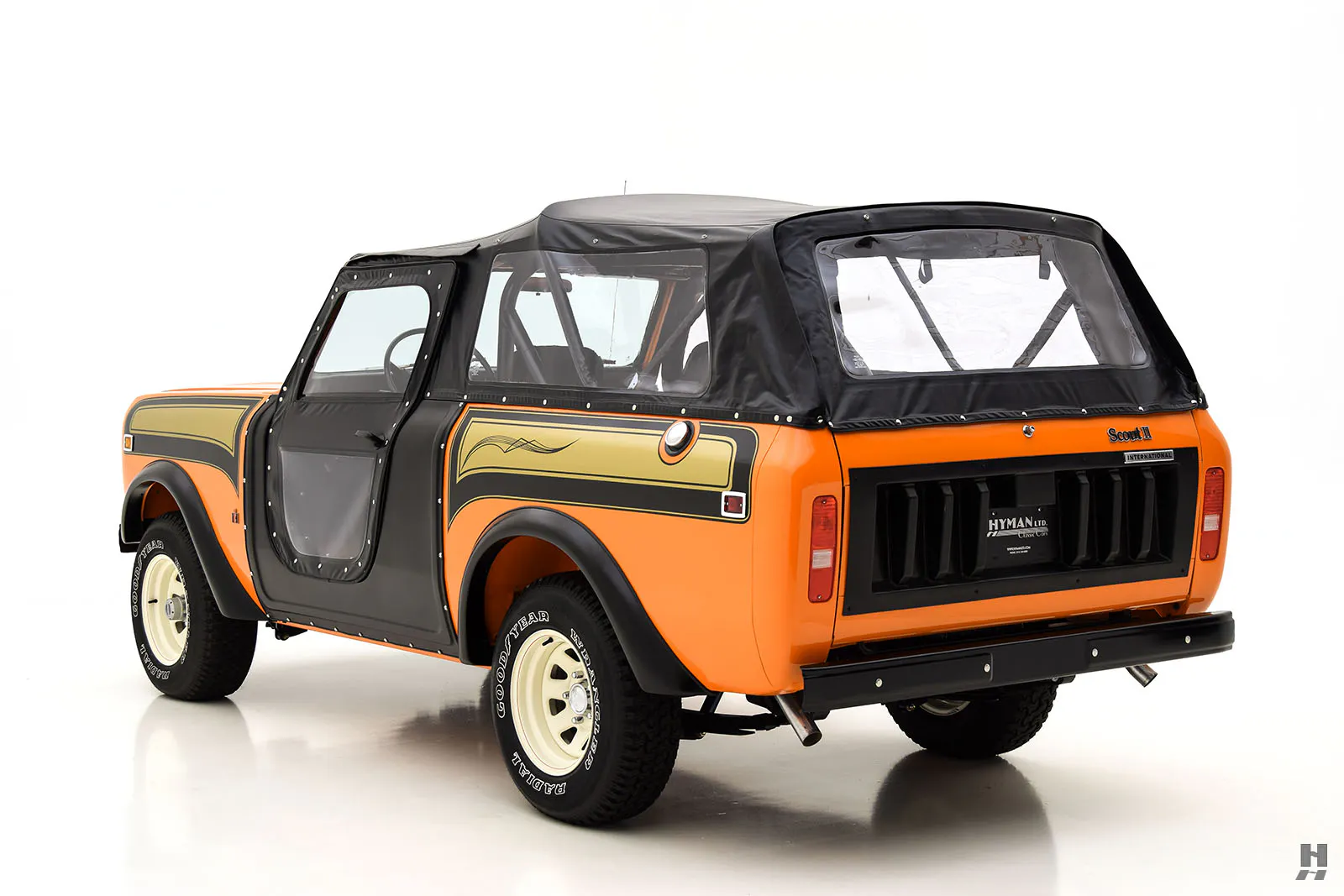 1978 International Scout II SII 2dr Sportop Utility 4x4 Courtesy of Hyman Ltd.