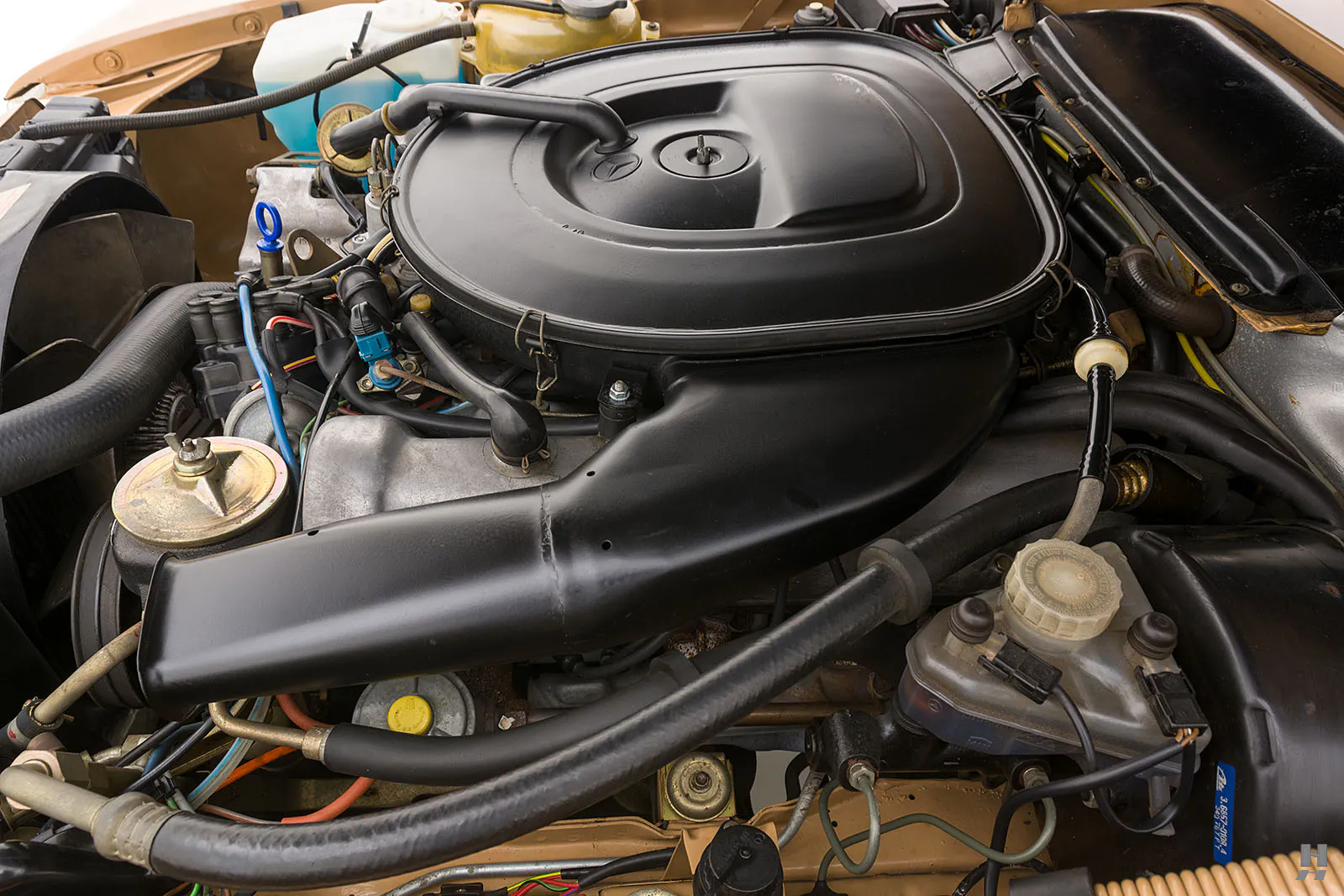 1979 Mercedes-Benz 450SL 2dr Roadster Courtesy of Hyman Ltd.