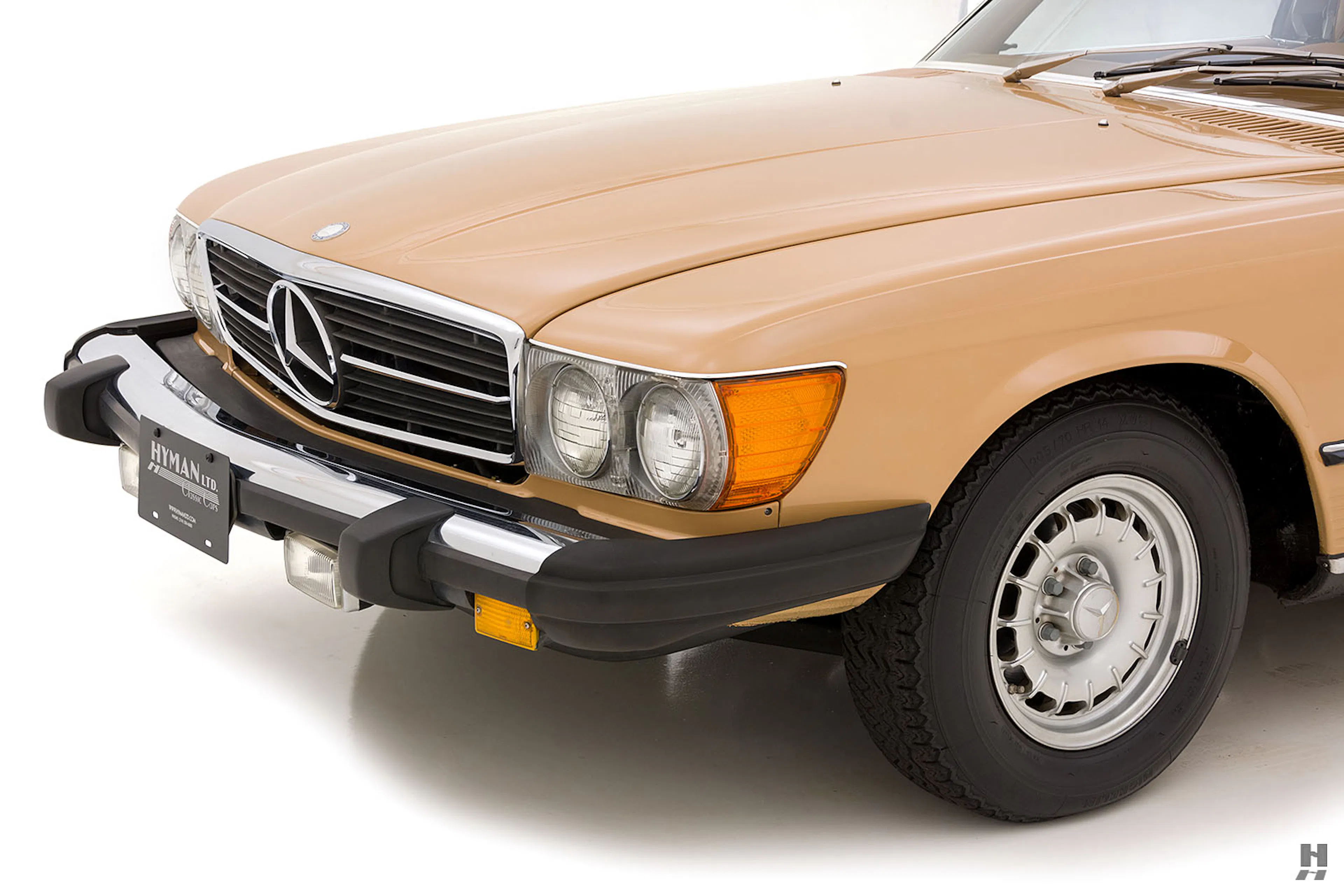 1979 Mercedes-Benz 450SL 2dr Roadster Courtesy of Hyman Ltd.