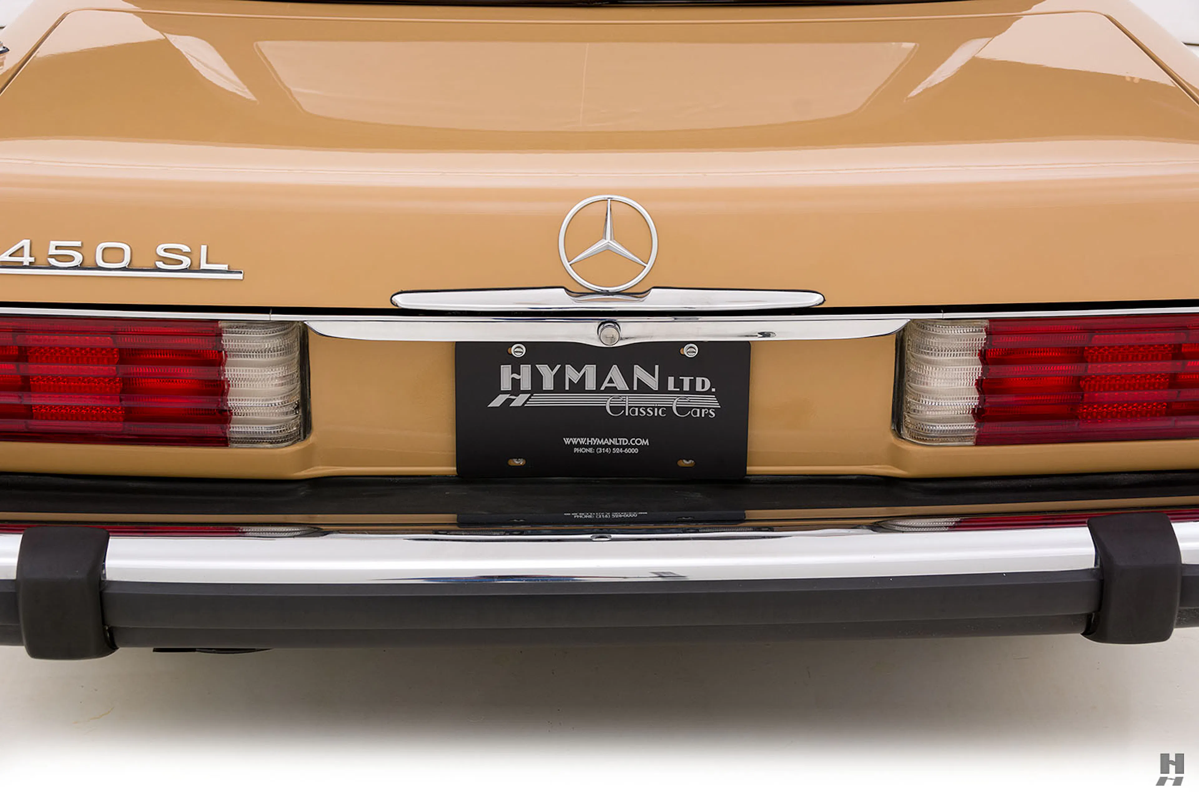 1979 Mercedes-Benz 450SL 2dr Roadster Courtesy of Hyman Ltd.