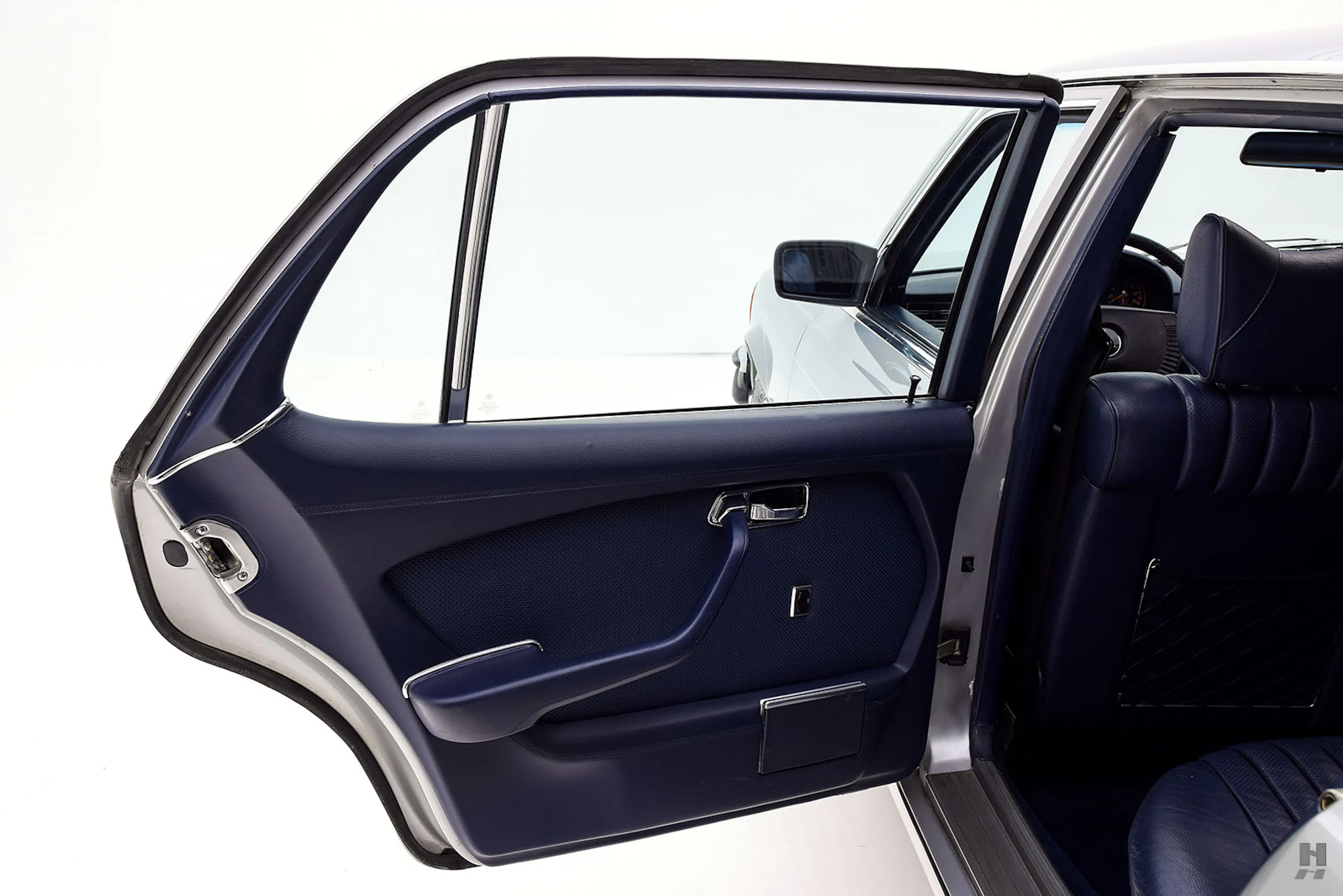 1977 Mercedes-Benz 450SEL 6.9 4dr Sedan Courtesy of Hyman Ltd.