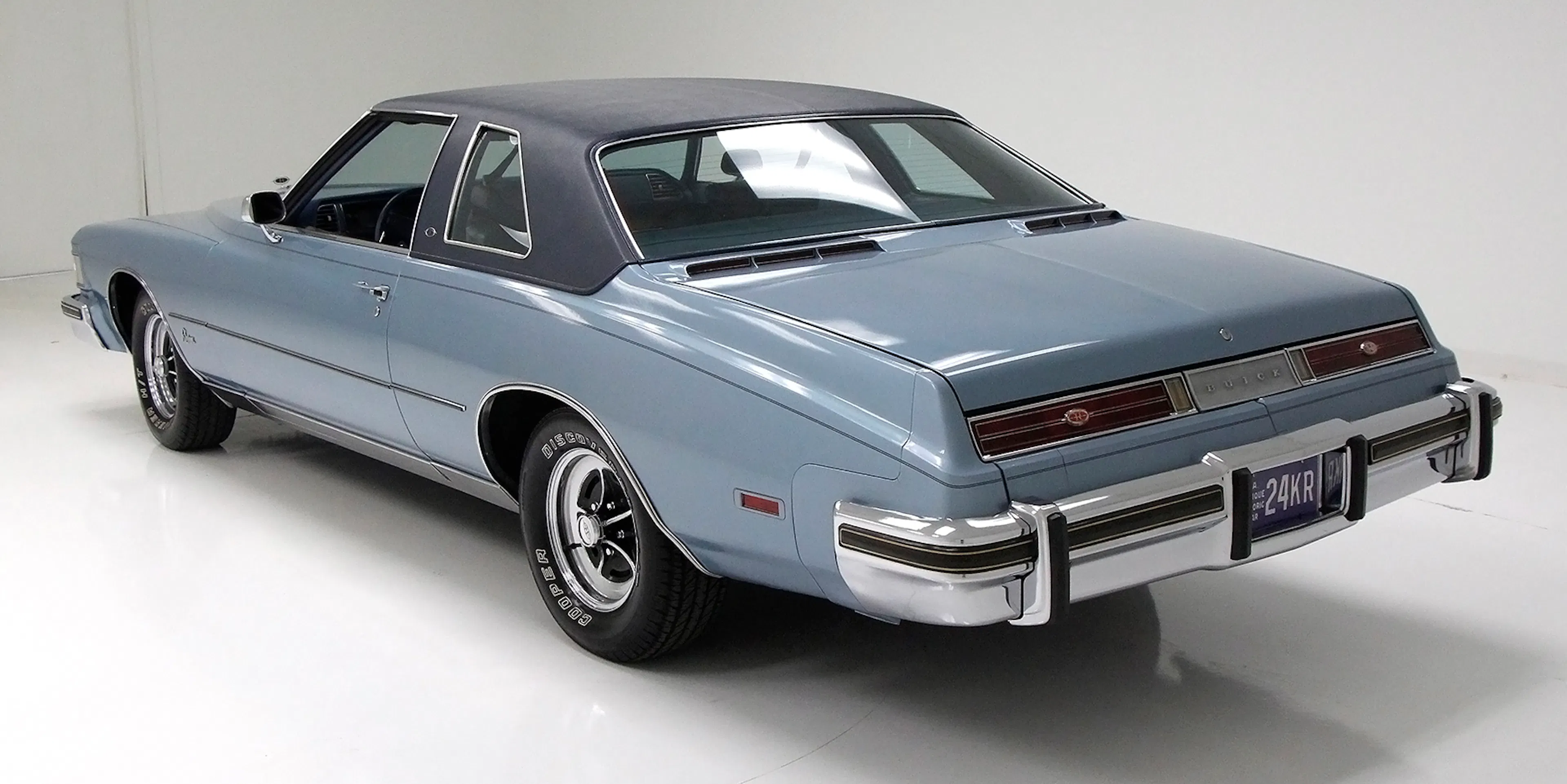 1975 Buick Riviera coupe courtesy Classic Auto Mall