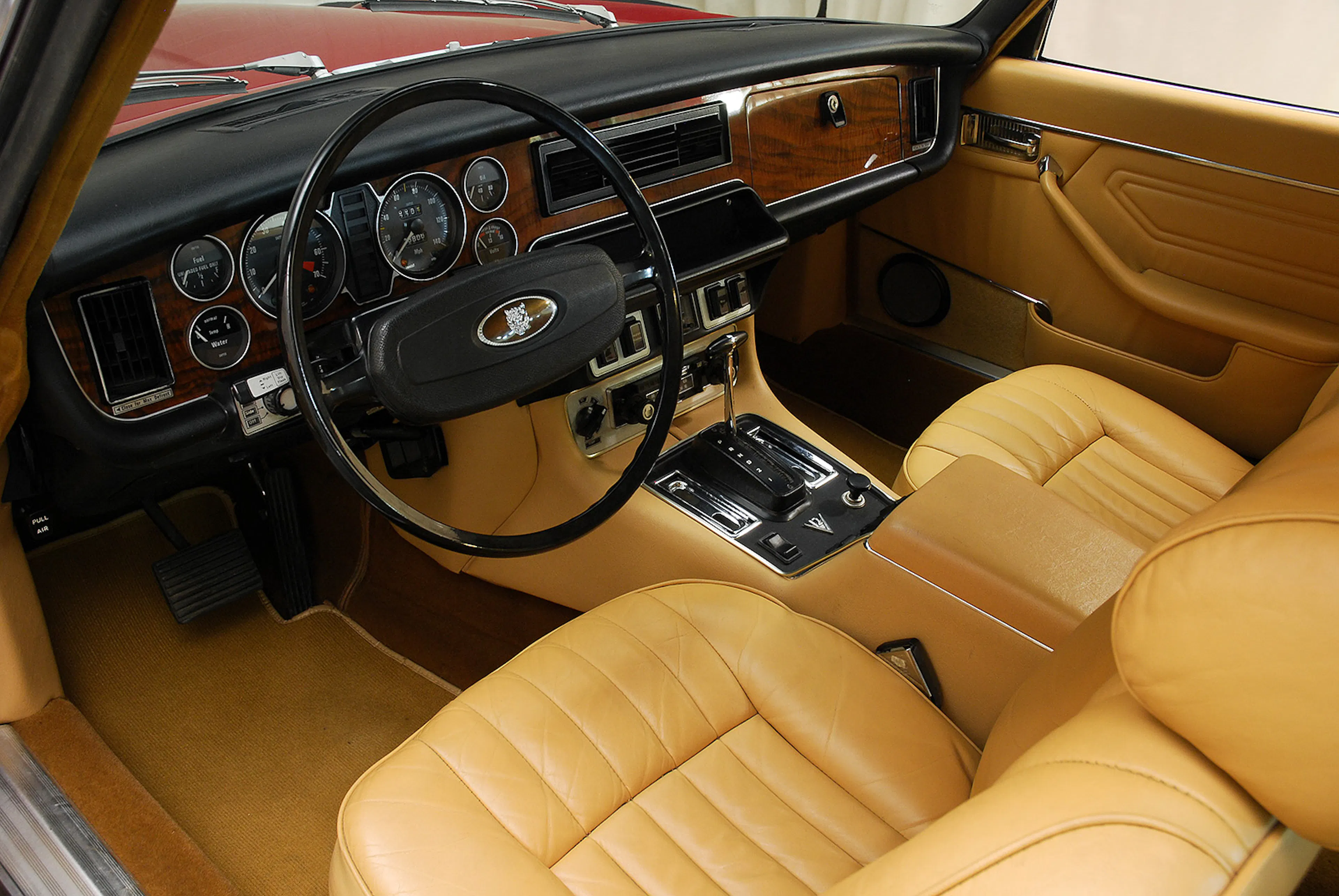 1975 Jaguar XJ-12 C 2dr Coupe Courtesy of Hyman Ltd.
